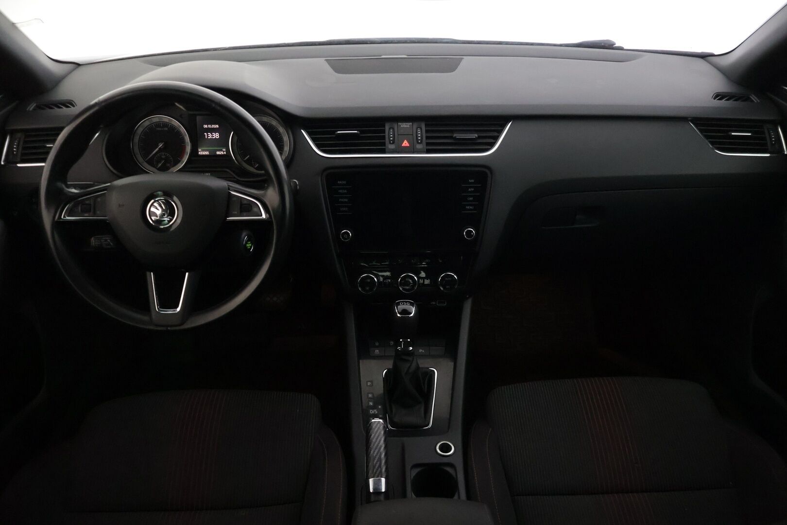 Skoda Octavia 2019 Combi 2,0 TDI 150 Style BusinessLine DSG Autom. - | Suomi-auto | Vetokoukku | Ambient | KeyLess Go | Peruutuskamera  | Blind spot assist | Lane assist |