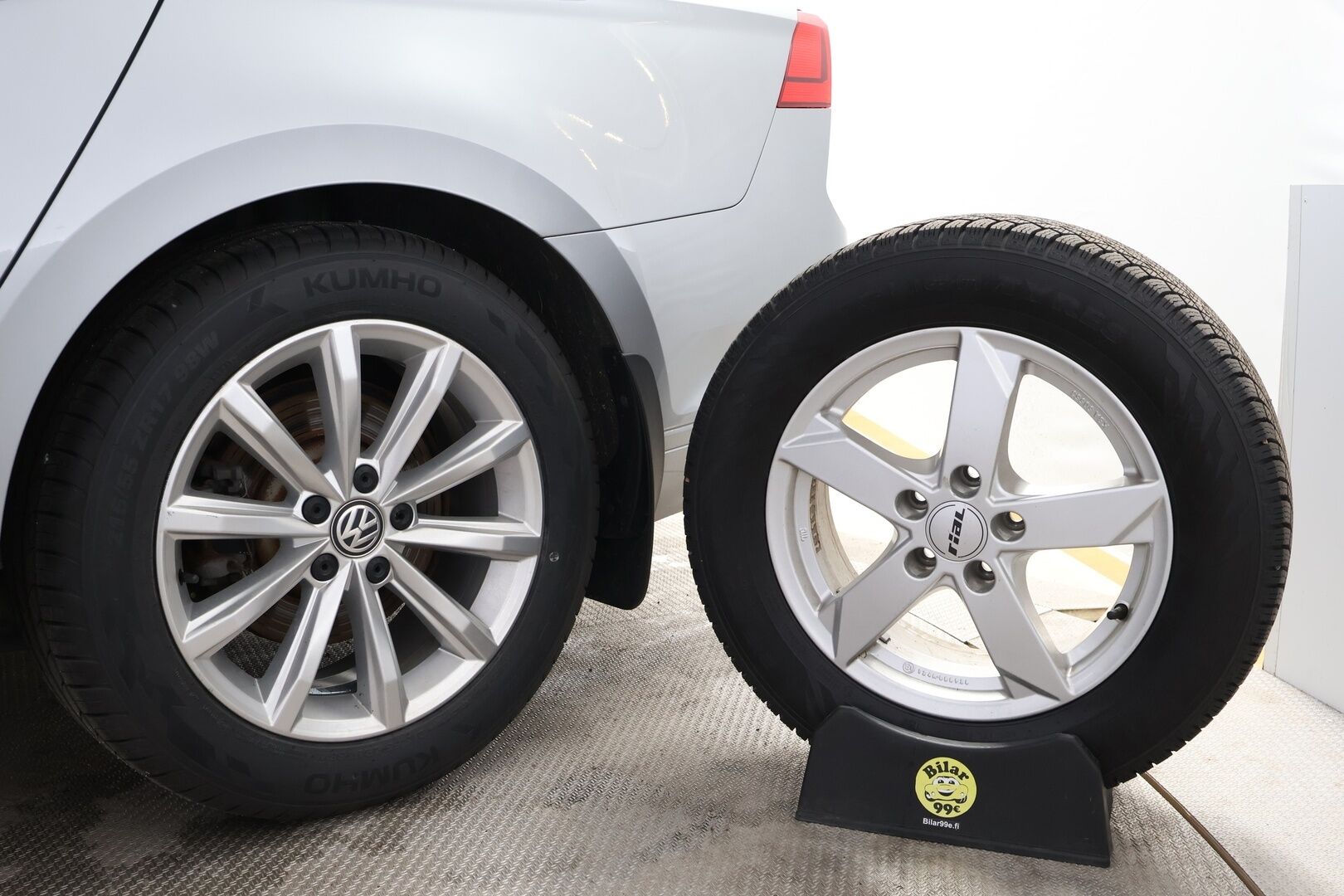 Volkswagen Passat 2020 Sedan Style 1,5 TSI EVO 110 kW DSG-automaatti * Webasto / Adapt.Vakkari / Peruutuskamera / Vetokoukku / KeylessGo - Suomiauto / LED / Huippuvarusteet!