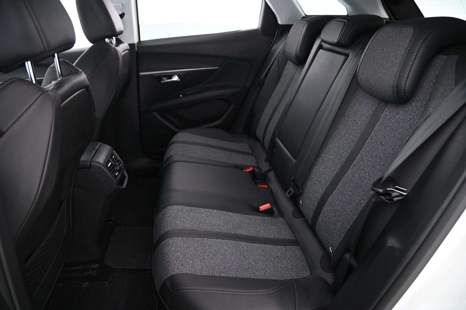 Peugeot 3008 2020 Motion Allure PureTech 130 EAT8-automaatti *Muistipenkki / Koukku / Sporttipenkit / Full Led / Lohko* - Suomiauto / Merkkihuollettu / Juuri katsastttu / Blis