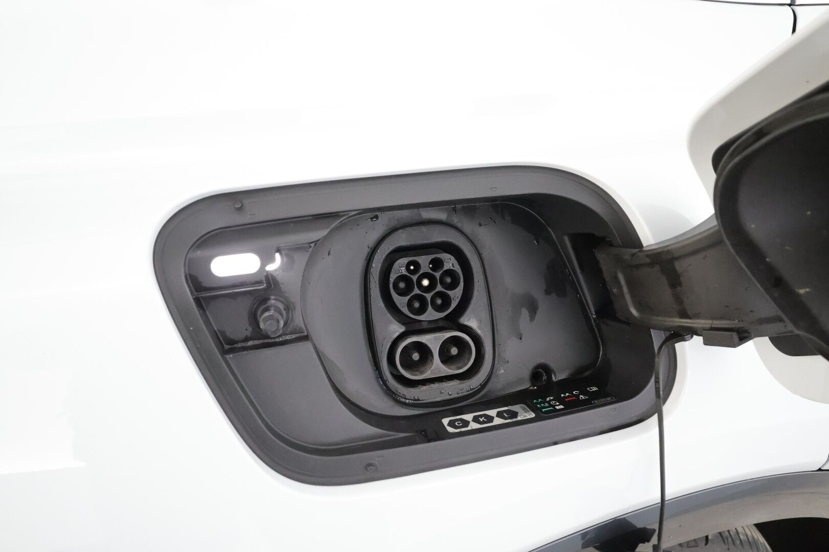 Audi Q4 e-tron 2022 50 e-tron Sportback quattro S-Line * ACC / ILP / LED / Sonos / P.Kamera / Sporttipenkit / Apple&Android * - Suomi-auto / Kahdet Renkaat / Koti & Kauppalaturi - HULLUT AVAJAISHULINAT KORKOTARJOUS 3,29 %