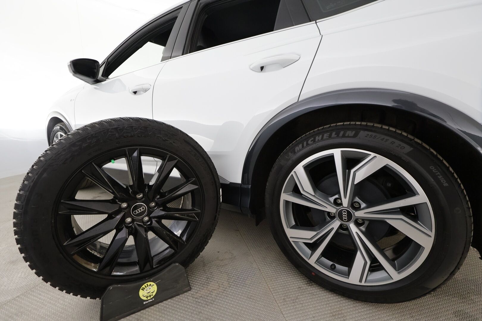 Audi Q4 e-tron 2022 50 e-tron Sportback quattro S-Line * ACC / ILP / LED / Sonos / P.Kamera / Sporttipenkit / Apple&Android * - Suomi-auto / Kahdet Renkaat / Koti & Kauppalaturi - HULLUT AVAJAISHULINAT KORKOTARJOUS 3,29 %