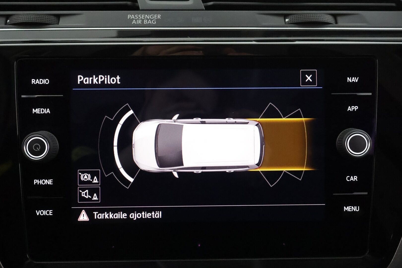 Volkswagen Touran 2020 2,0 TDI SCR 85 kW DSG 7-P - * ACC | Webasto | P.tutkat | LED | Apple&Android | 3-Alueinen ilmastointi | 1.Om Suomi-auto | Kahdet Renkaat*