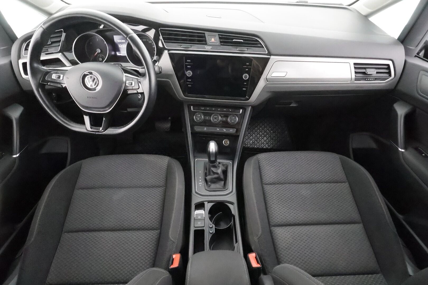 Volkswagen Touran 2020 2,0 TDI SCR 85 kW DSG 7-P - * ACC | Webasto | P.tutkat | LED | Apple&Android | 3-Alueinen ilmastointi | 1.Om Suomi-auto | Kahdet Renkaat*