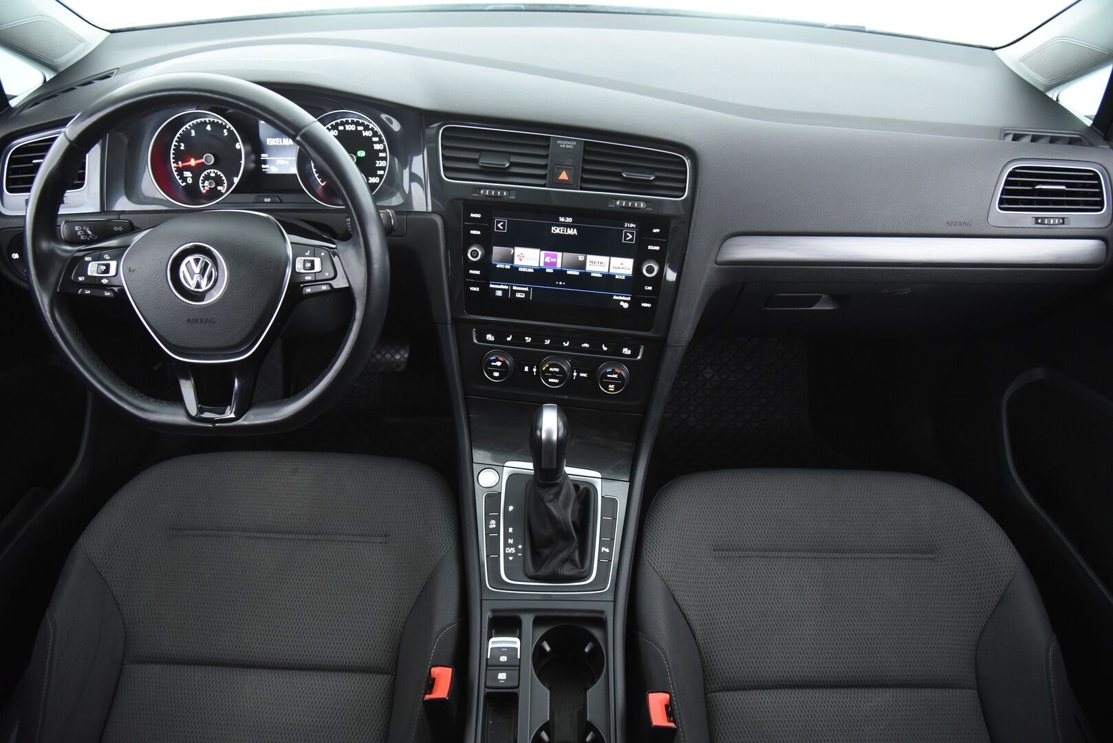 Volkswagen Golf 2020 Variant Comfortline Limited 1,5 TSI EVO 110 kW (150 hv) DSG-aut / Adapt.vak / Webasto / LED / P-kamera - Kaukovaloautomatiikka / Winter paketti / Suomi-auto 