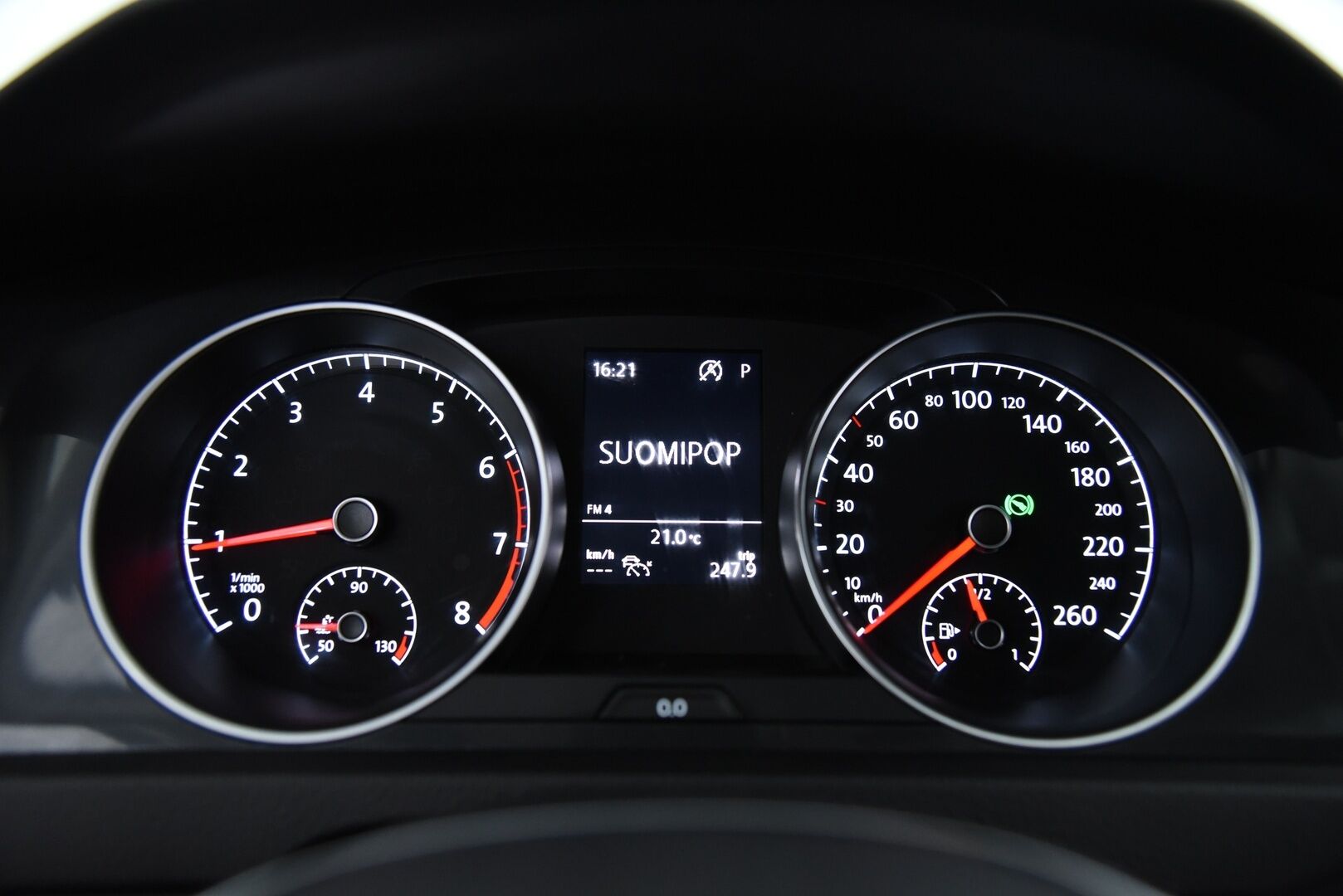 Volkswagen Golf 2020 Variant Comfortline Limited 1,5 TSI EVO 110 kW (150 hv) DSG-aut / Adapt.vak / Webasto / LED / P-kamera - Kaukovaloautomatiikka / Winter paketti / Suomi-auto 