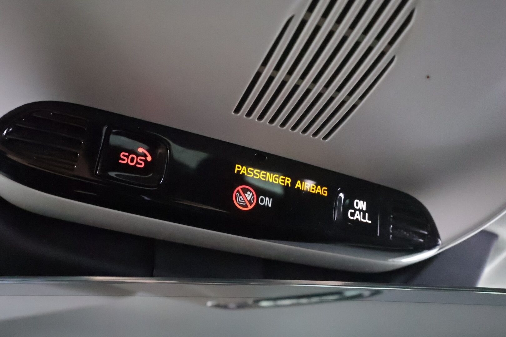 Volvo V90 2017 D4 Business aut * Webasto / Koukku / ACC / LED / P.tutka / Kaistavahti * - Kahdet renkaat