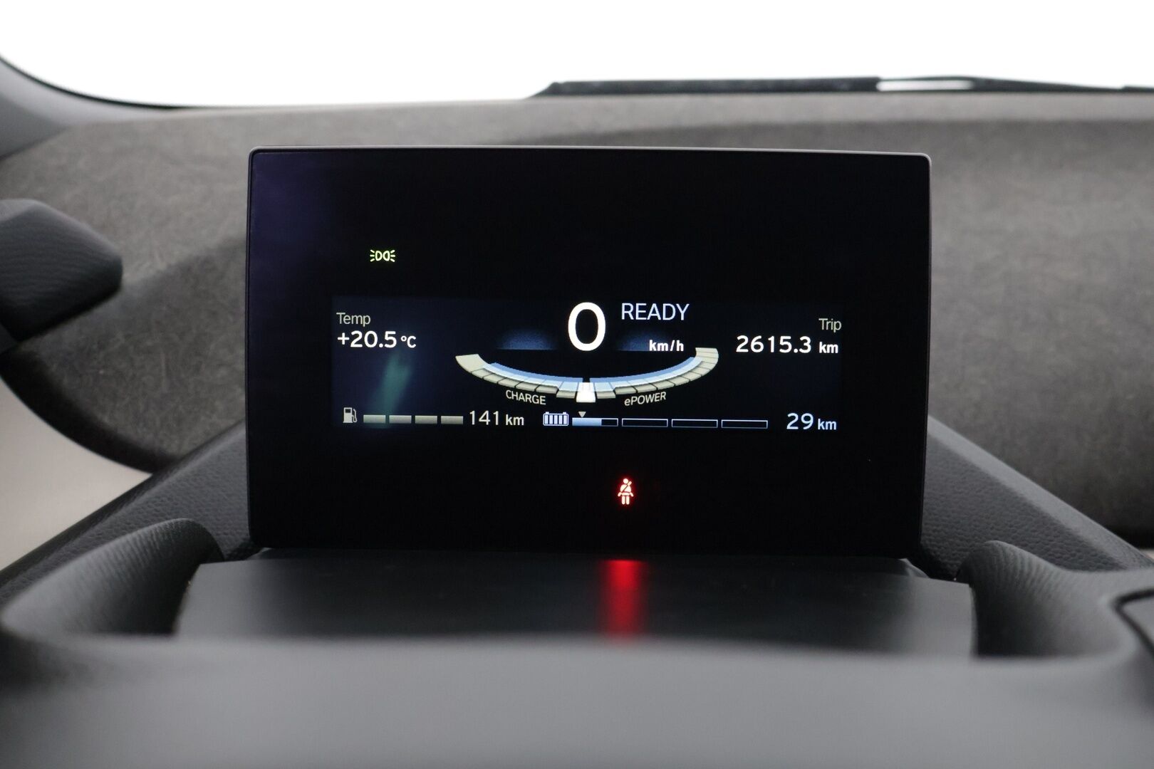 BMW i3 2018 94Ah REX Charged Edition *Vakkari / Tutkat taakse / Vähän ajettu / Pitkä leima* - *Vähän ajettu / Huippu siisti / Söötti kaupunki auto!*