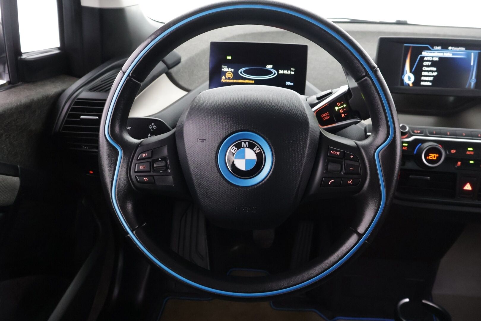 BMW i3 2018 94Ah REX Charged Edition *Vakkari / Tutkat taakse / Vähän ajettu / Pitkä leima* - *Vähän ajettu / Huippu siisti / Söötti kaupunki auto!*