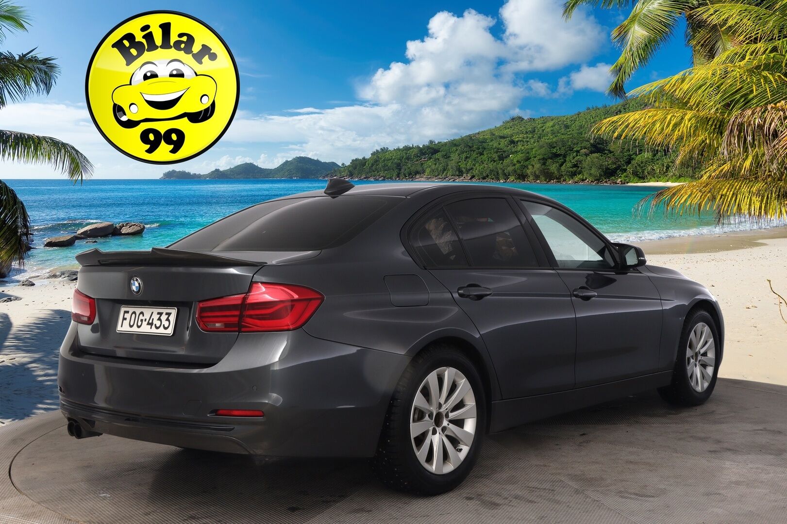 BMW 330 2017 F30 Sedan 330e A Sport Line*ACC / M-Sport ratti / Hifit / Proff.navi* - *comfort access / Muistinahat / Juuri huollettu & katsastettu* - HULLUT VÄLIPÄIVÄT KORKOTARJOUS 2,49%