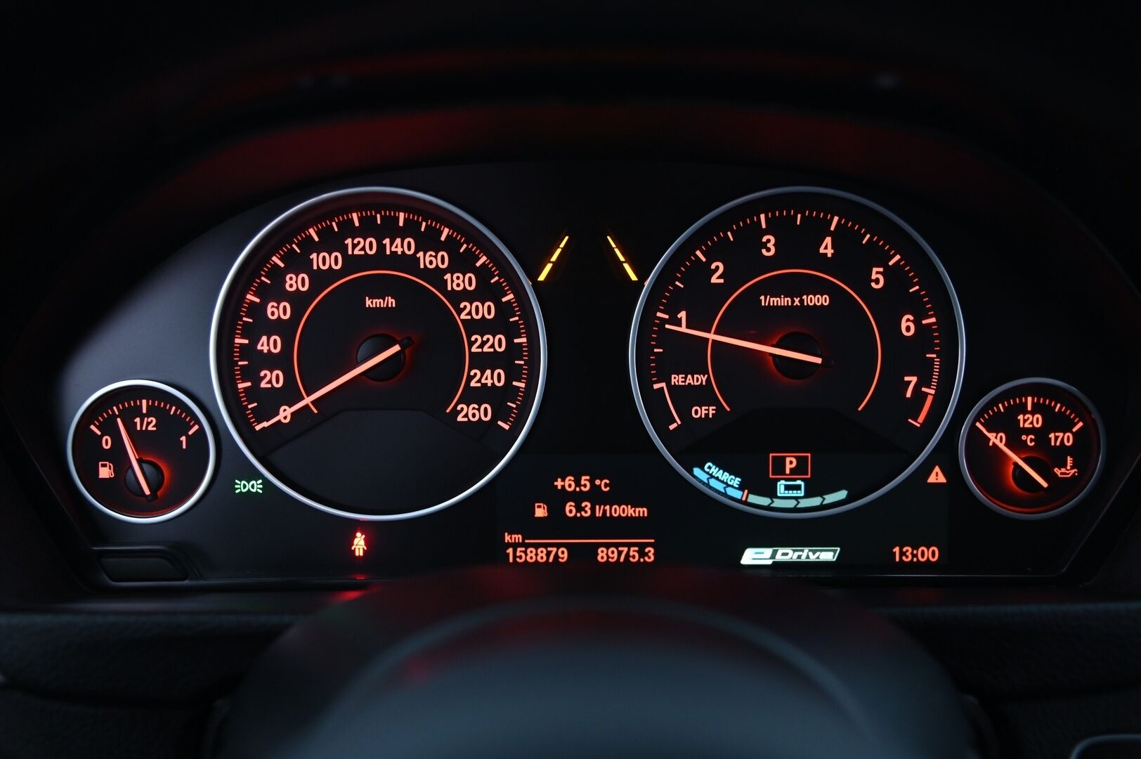 BMW 330 2017 F30 Sedan 330e A Sport Line - ACC | Muistinahat | HiFi | Professional Navi | Kamera | Comfort Access