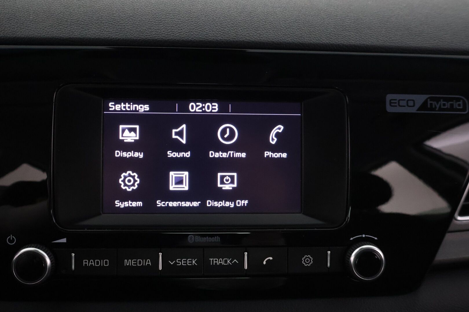 Kia Niro 2018 Kia Niro 1,6 GDI Hybrid LX DCT* / Acc / Lohko sisäpistokkeella /Ratinlämmitin/ Lane assist/ - Kahdet renkaat aluvanteilla / Bluetooth / Hyvin huollettu