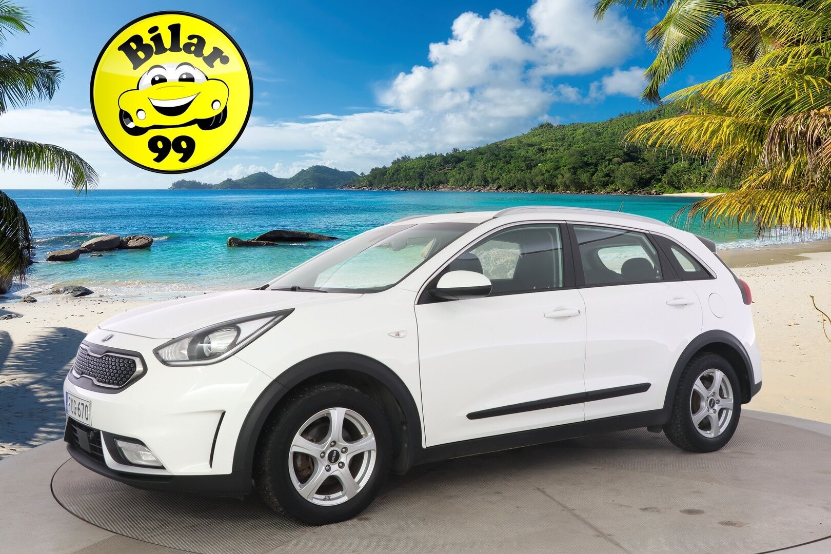 Kia Niro 2018 Kia Niro 1,6 GDI Hybrid LX DCT* / Acc / Lohko sisäpistokkeella /Ratinlämmitin/ Lane assist/ - Kahdet renkaat aluvanteilla / Bluetooth / Hyvin huollettu