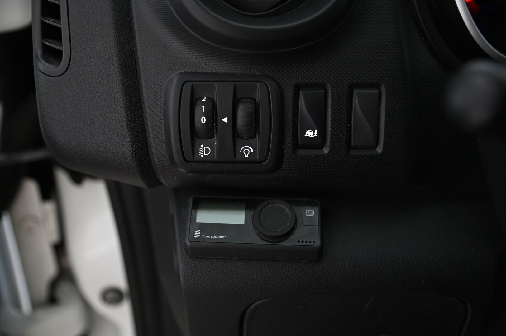 Renault Trafic 2020 dCi 145 L2H1 Automaatti *Webasto / Vetokoukku* - *Suomi-auto / Facelift / Juuri tullut* - HULLUT JOULUT KORKOTARJOUS 2,49% 