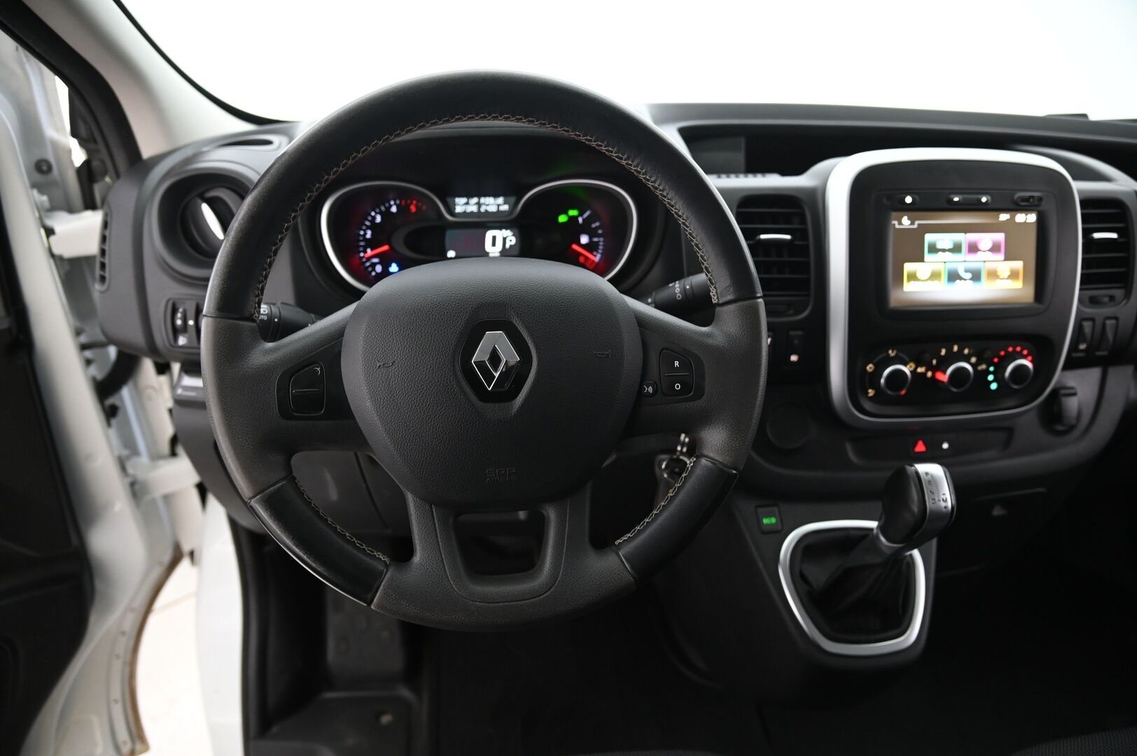 Renault Trafic 2020 dCi 145 L2H1 Automaatti *Webasto / Vetokoukku* - *Suomi-auto / Facelift / Juuri tullut* - HULLUT JOULUT KORKOTARJOUS 2,49% 