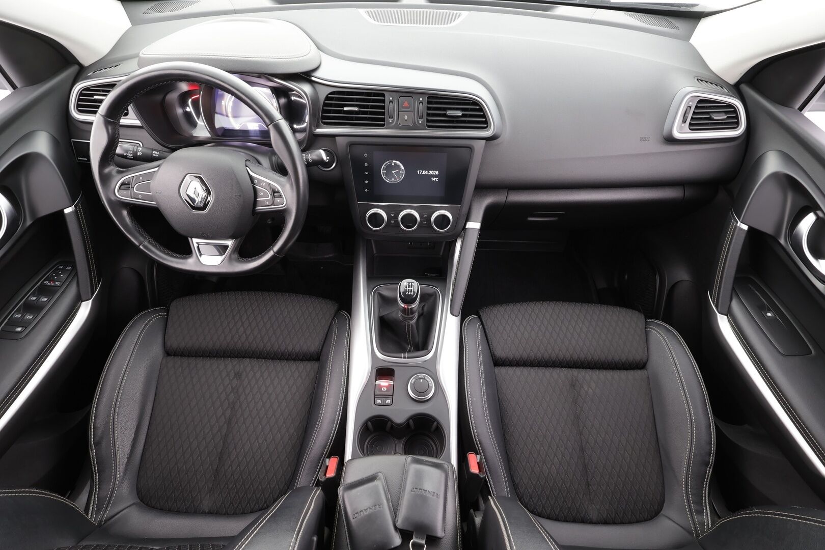 Renault Kadjar 2020 Blue dCi 150 4WD Bose - 1.Om Suomi-auto | Webasto | Vetokoukku | Bose Audio | Peruutuskamera | LED | Vakkari | Sporttipenkit | Kahdet Renkaat
