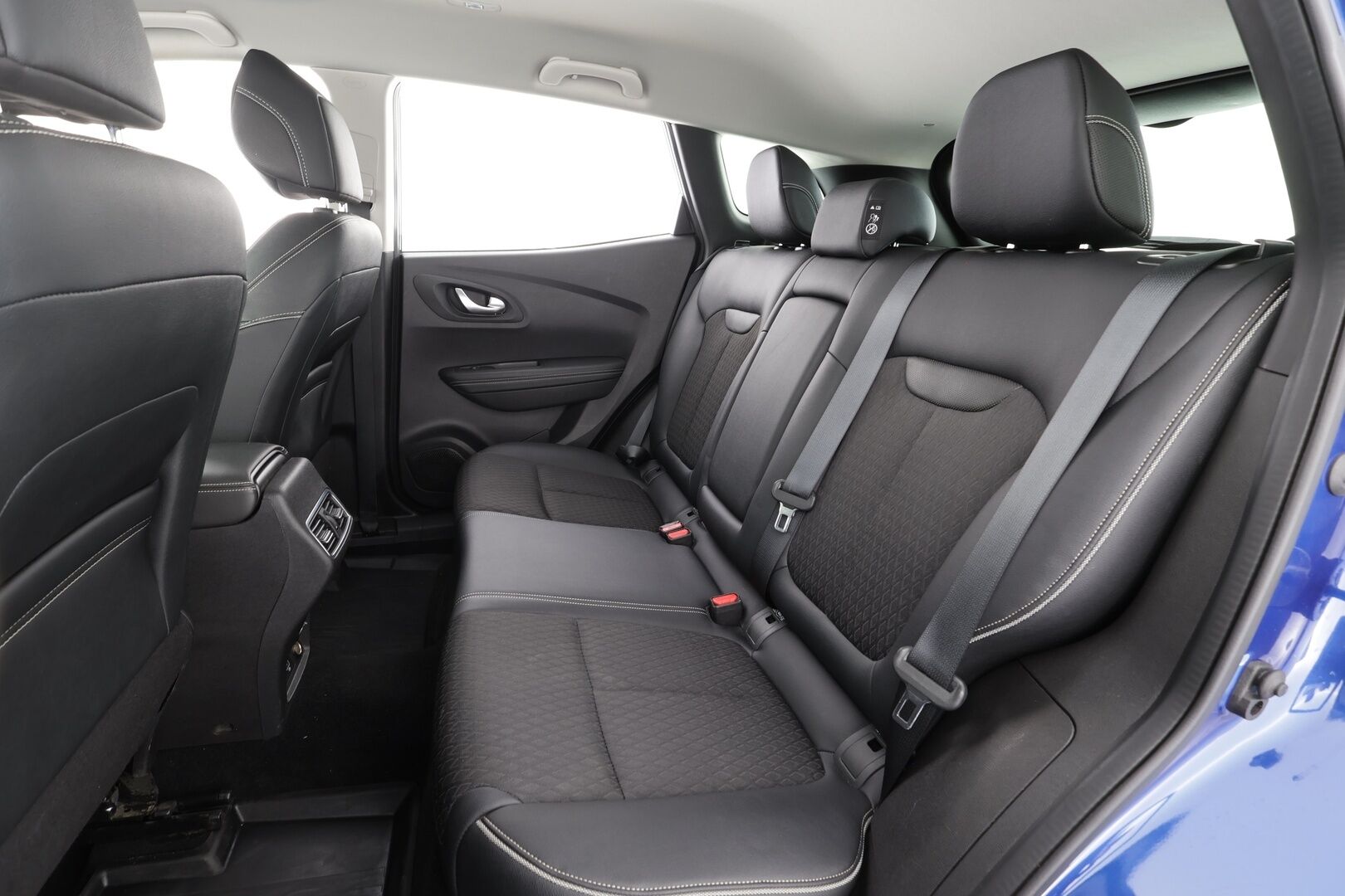 Renault Kadjar 2020 Blue dCi 150 4WD Bose - 1.Om Suomi-auto | Webasto | Vetokoukku | Bose Audio | Peruutuskamera | LED | Vakkari | Sporttipenkit | Kahdet Renkaat