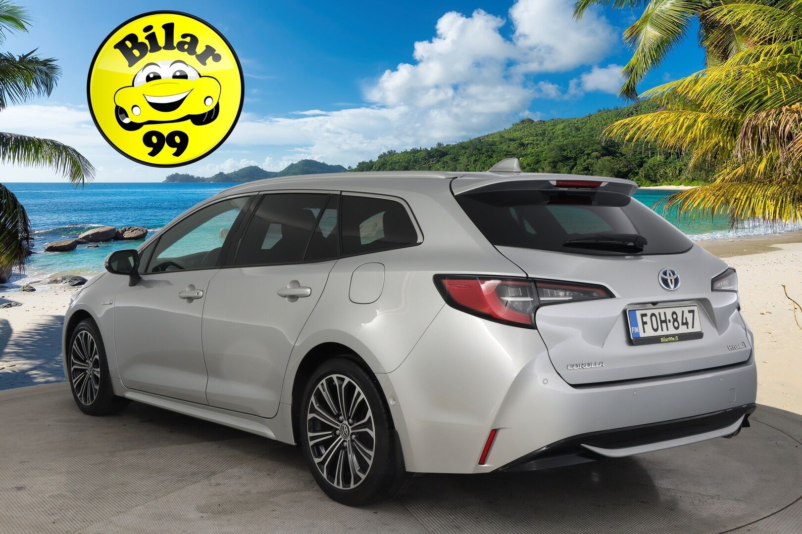 Toyota Corolla 2019 Touring Sports 2,0 Hybrid Style *2.Om. Suomi-Auto / Merkkiliikkeen huoltokirja / Navi / P-Kamera / Tutkat - *Juuri saapunut! / Vakkari / Nahka-Alcantara / Ratinlämmitys / S-luukku / 2X Renkaat