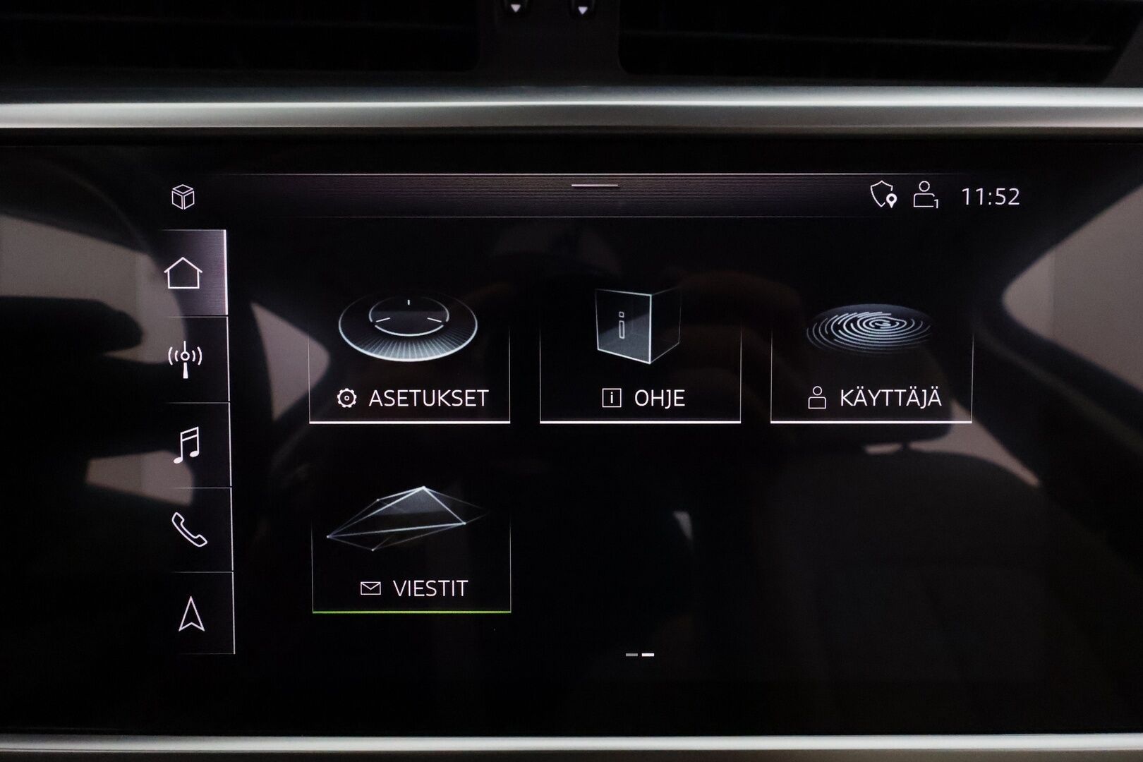 Audi A6 2020 Avant Business 35 TDI MHEV S tronic **Webasto / Koukku / Matrix-LED / 360° / Nahkaverhoilu / Navi / Kaistavahti** - 1-om Suomi-auto / Kahdet Renkaat