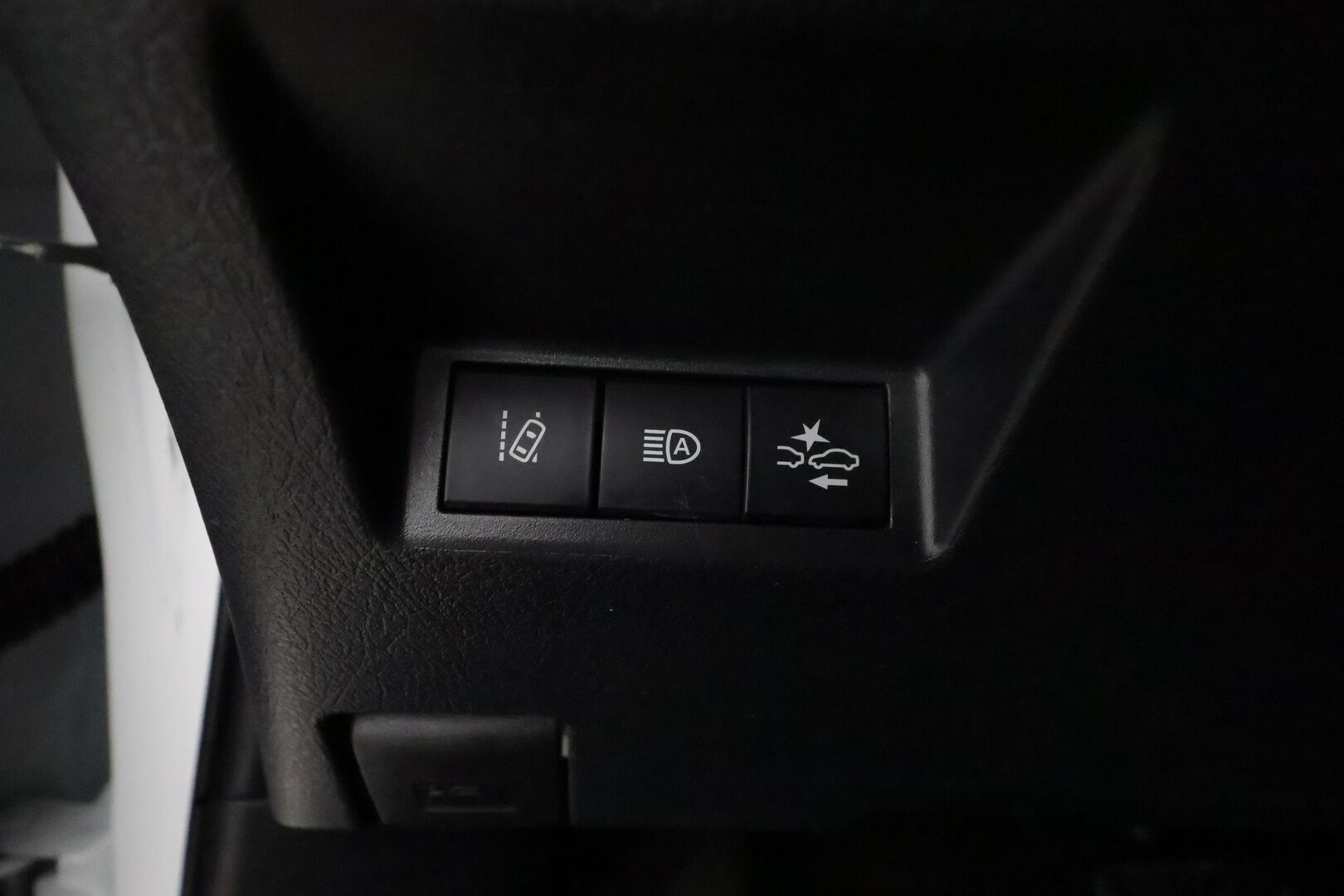 Toyota Yaris 2020 1,5 Dual VVT-i Y20 Edition **1-om. Suomi-auto / Navi / P-kamera / Vakkari / Kaistavahti**