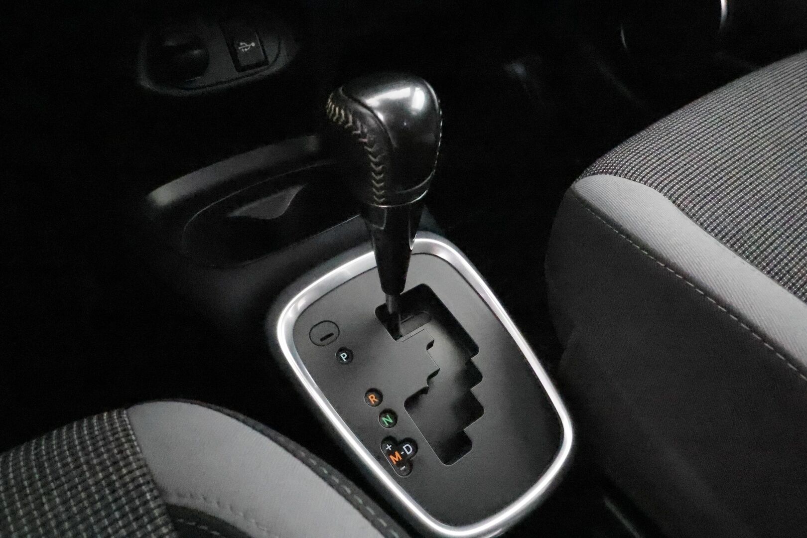 Toyota Yaris 2020 1,5 Dual VVT-i Y20 Edition **1-om. Suomi-auto / Navi / P-kamera / Vakkari / Kaistavahti**