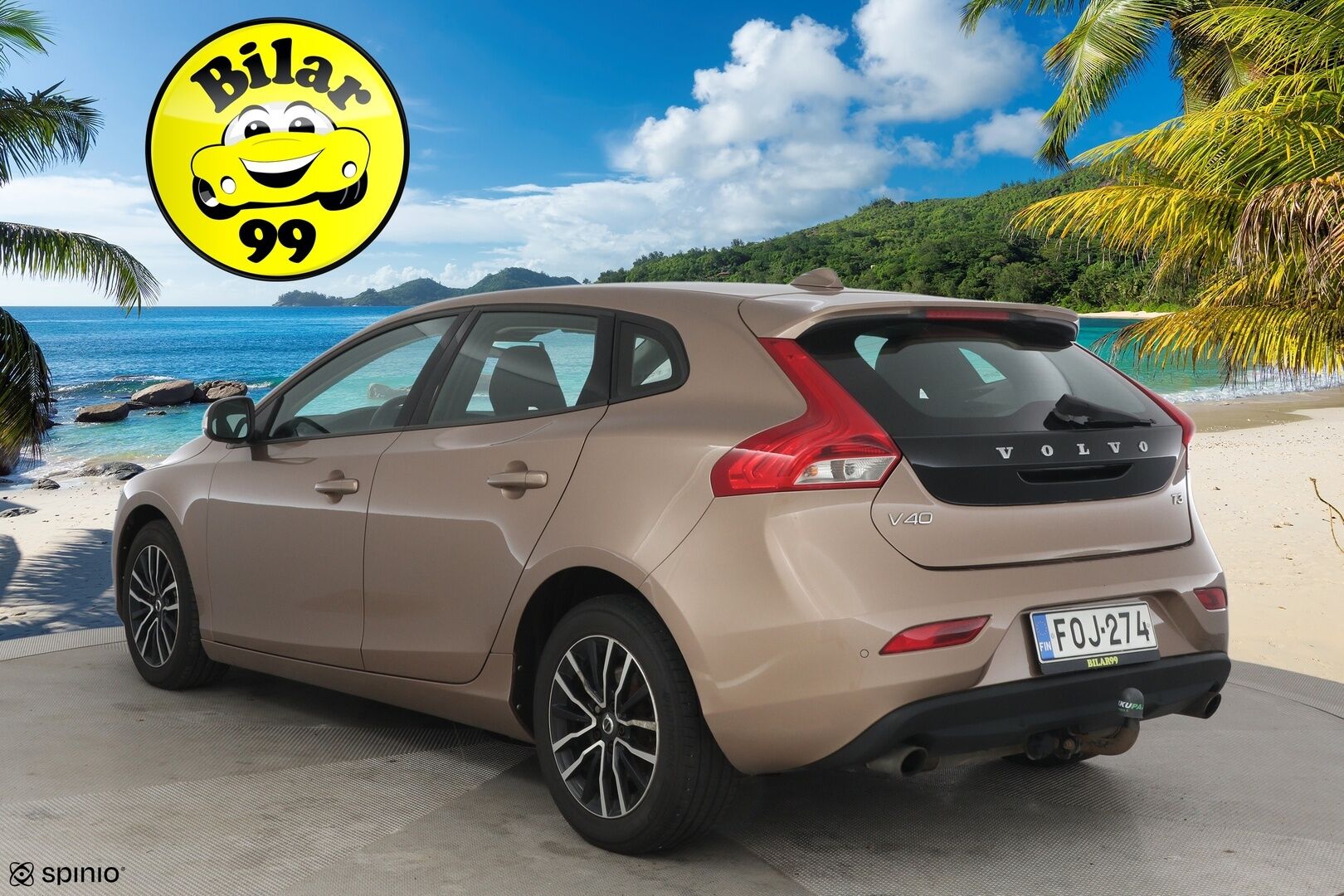 Volvo V40 2017 T3 Business aut * Webasto / Tutkat takana / Vetokoukku * - Upea huoltohistoria / Kummatkin renkaat ajokuntoiset / Maalipinta siisti! *