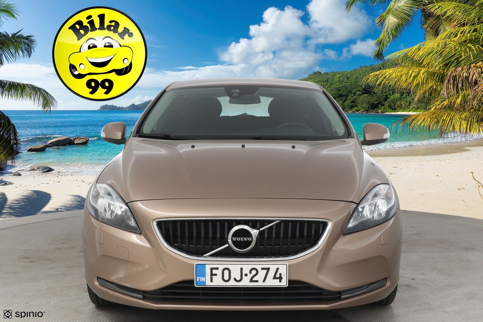 Volvo V40 2017 T3 Business aut * Webasto / Tutkat takana / Vetokoukku * - Upea huoltohistoria / Kummatkin renkaat ajokuntoiset / Maalipinta siisti! *