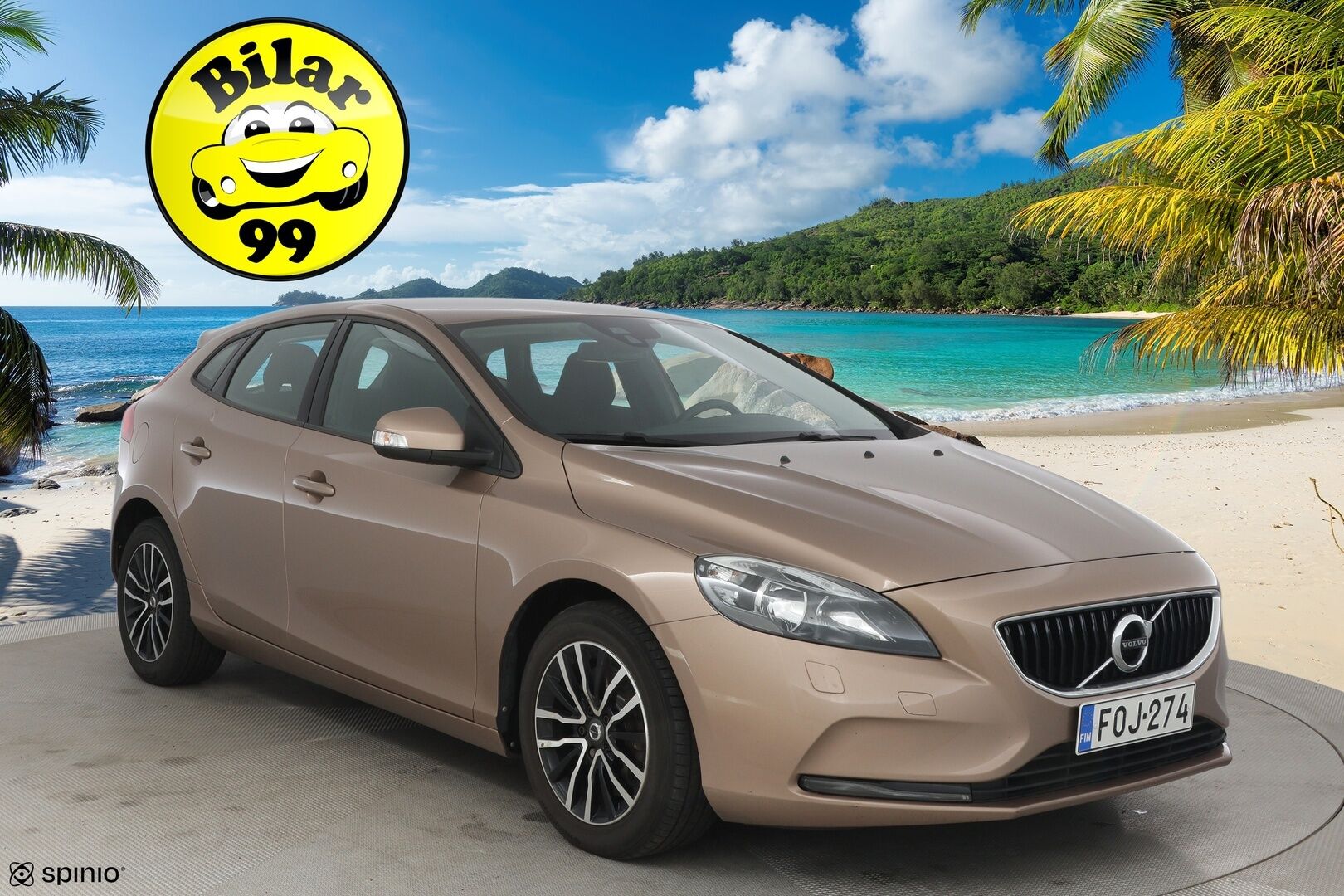 Volvo V40 2017 T3 Business aut * Webasto / Tutkat takana / Vetokoukku * - Upea huoltohistoria / Kummatkin renkaat ajokuntoiset / Maalipinta siisti! *