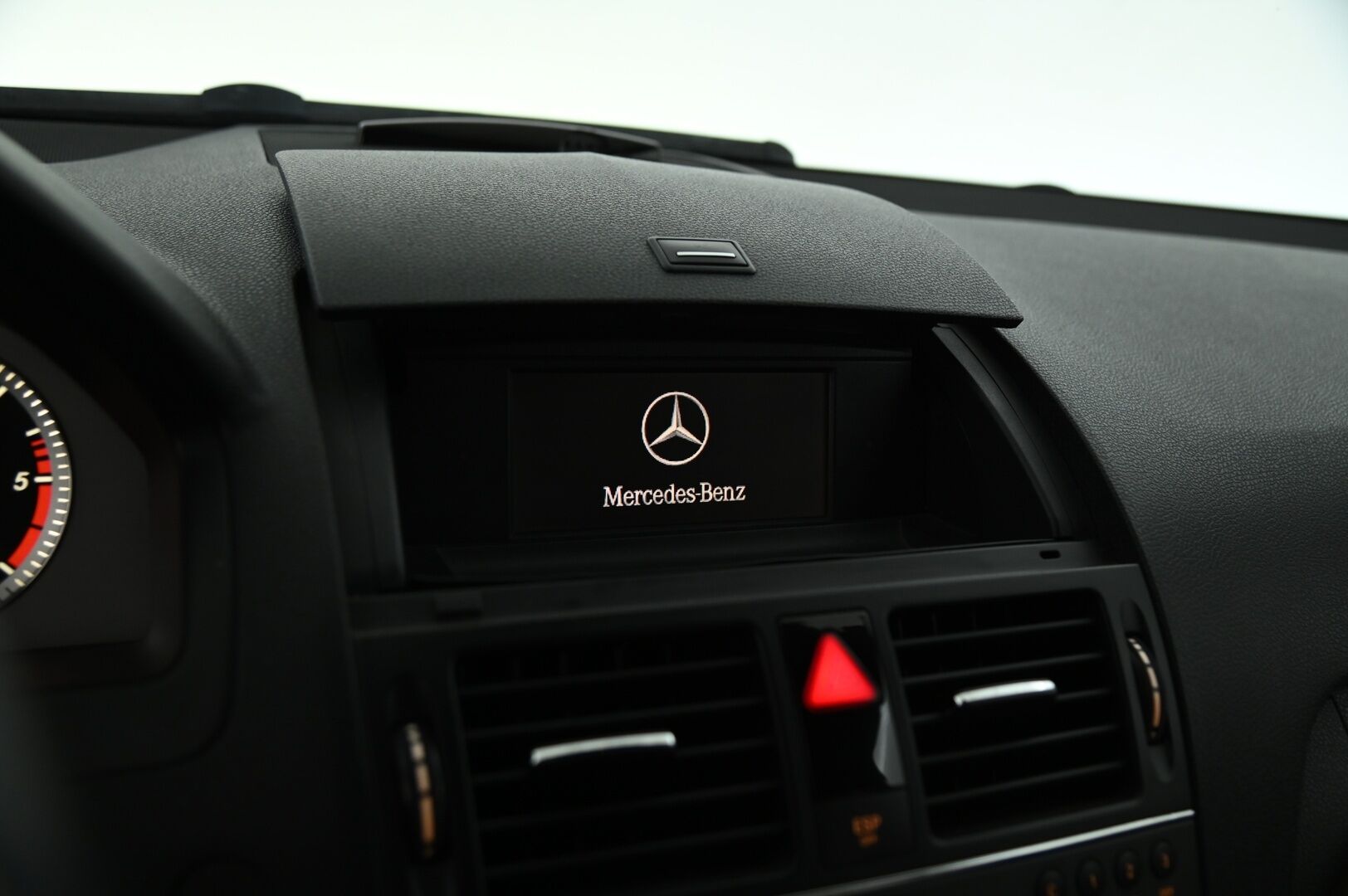 Mercedes-Benz C 2007 C 320 CDI AMG - MYYDÄÄN HUUTOKAUPAT.COM
