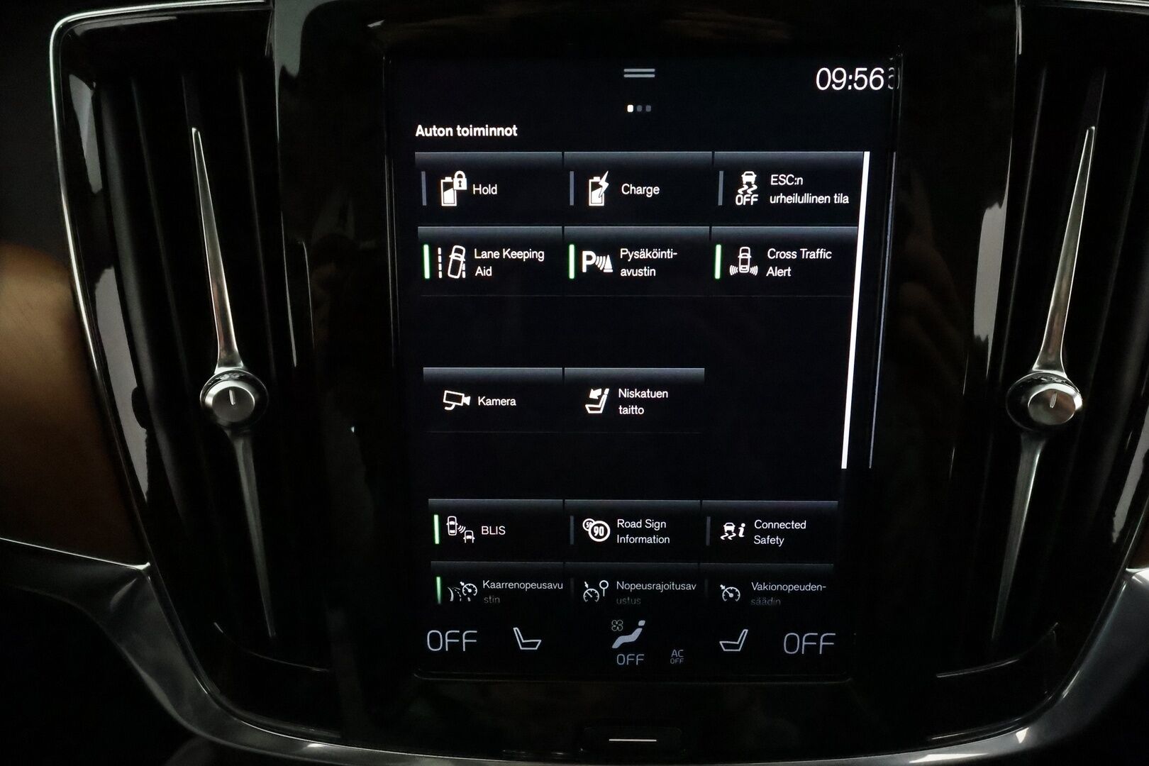 Volvo V90 2020 T8 AWD Inscription **Adapt.vakkari / Koukku / Full LED / Muistipenkki / Nahat / P.kamera / Webasto / KeylessGo** - Suomi-auto / Merkkihuollettu / Penkinlämmittimet takana / Digimittaristo / BLIS