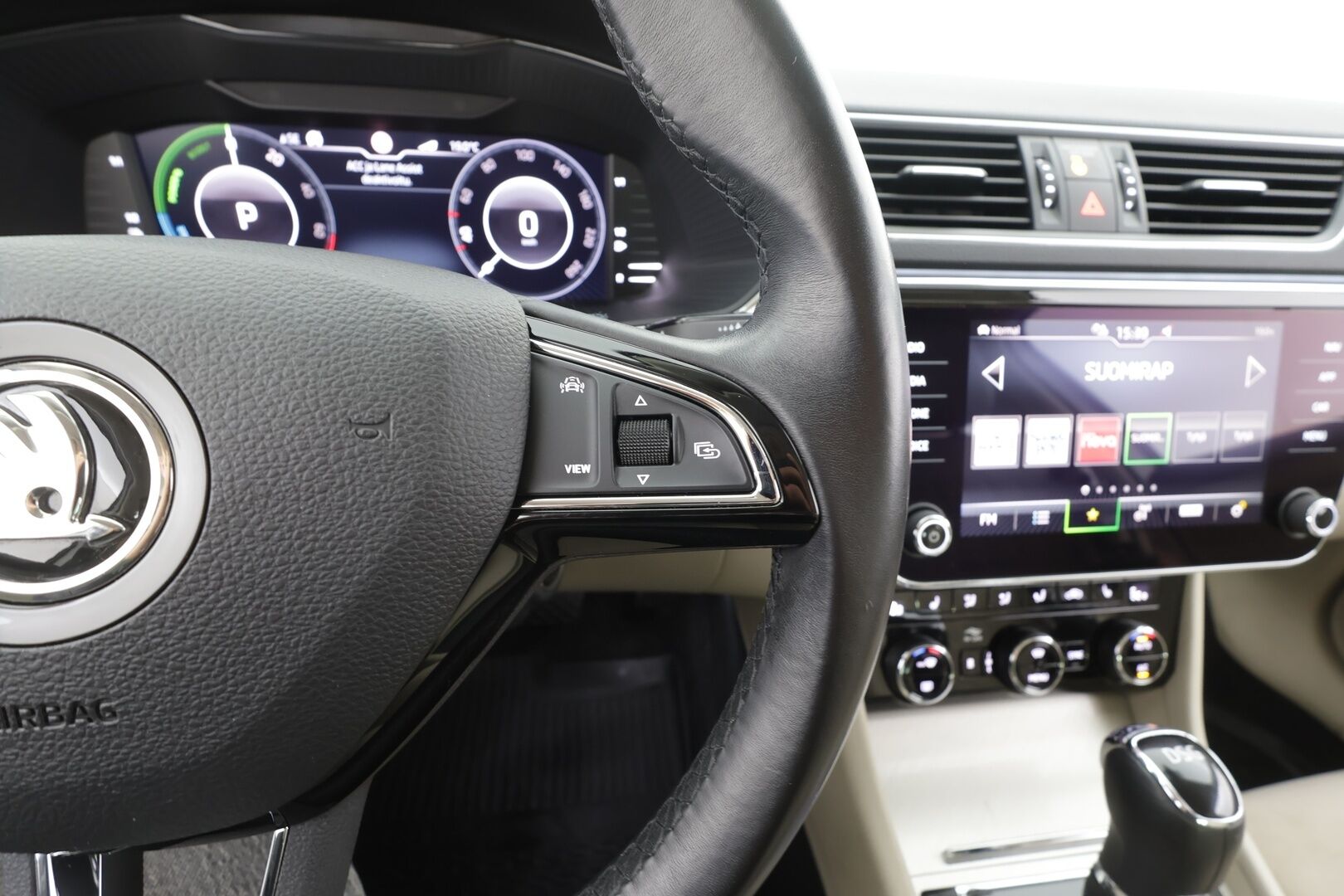 Skoda Superb 2020 1,4 TSI PHEV Style iV DSG Autom. - | ACC | Webasto | Koukku | Skoda crystal Matrix-LED | Muistipenkki | P.Kamera | Puolinahat | Keyless | Suomi-auto | 