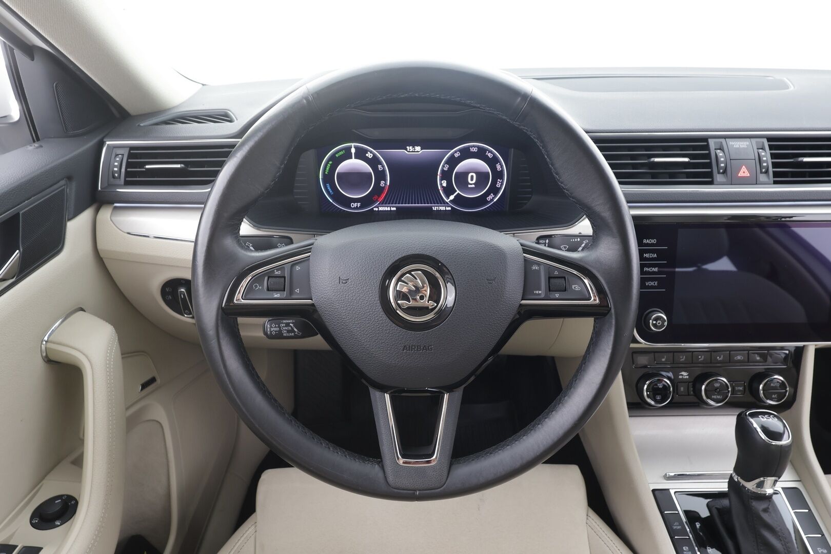 Skoda Superb 2020 1,4 TSI PHEV Style iV DSG Autom. - | ACC | Webasto | Koukku | Skoda crystal Matrix-LED | Muistipenkki | P.Kamera | Puolinahat | Keyless | Suomi-auto | 