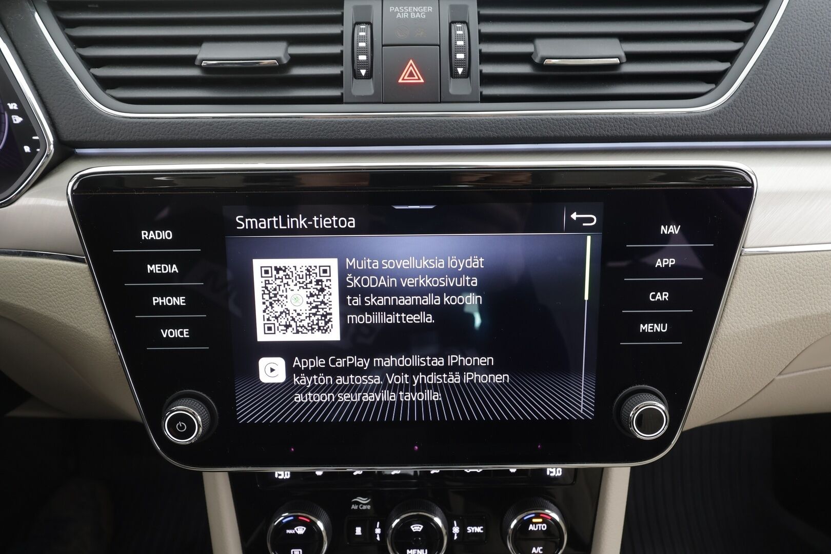 Skoda Superb 2020 1,4 TSI PHEV Style iV DSG Autom. - | ACC | Webasto | Koukku | Skoda crystal Matrix-LED | Muistipenkki | P.Kamera | Puolinahat | Keyless | Suomi-auto | 
