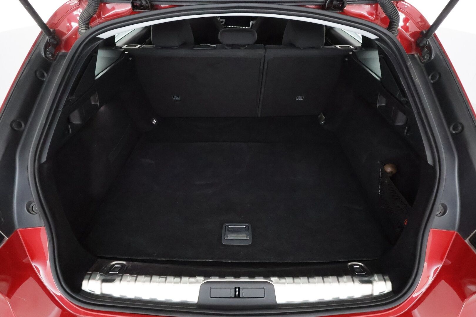 Peugeot 508 2020 SW Active BlueHDi 130 EAT8-aut **ALV / Koukku / P.Tutka / Digimittaristo / Kaistavahti / Aut. Ilmastointi / Vakkari** - Suomi-auto / 2x Renkaat / Kattavat varusteet