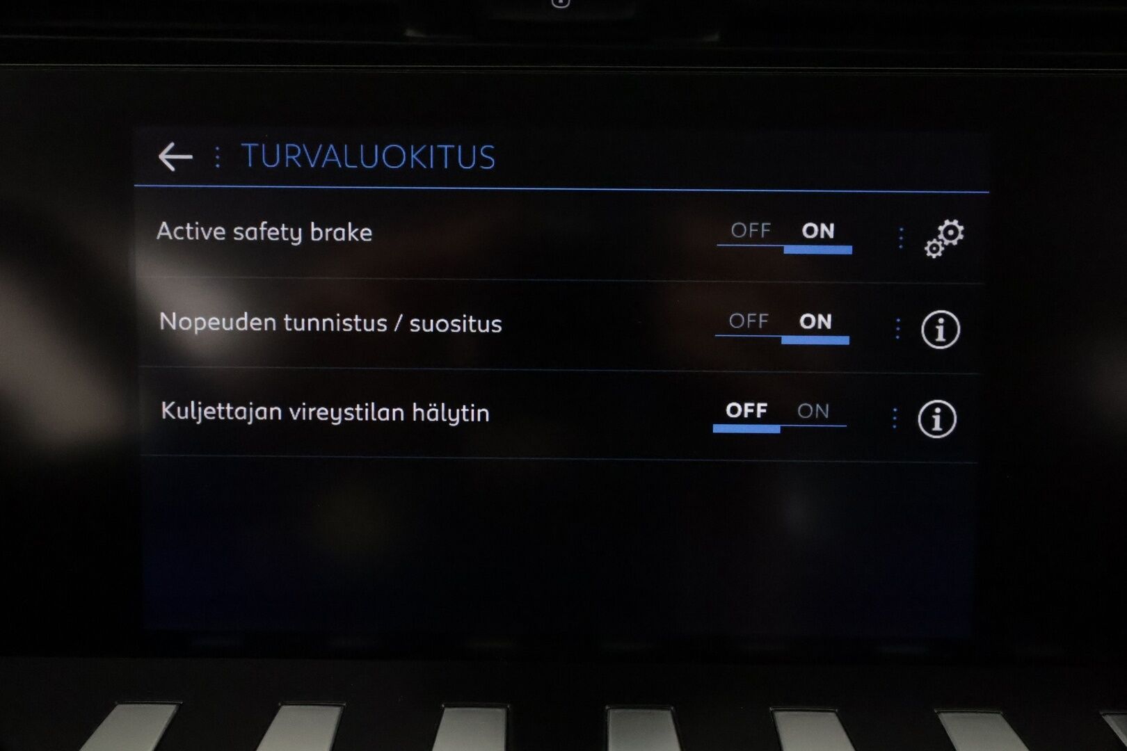 Peugeot 508 2020 SW Active BlueHDi 130 EAT8-aut **ALV / Koukku / P.Tutka / Digimittaristo / Kaistavahti / Aut. Ilmastointi / Vakkari** - Suomi-auto / 2x Renkaat