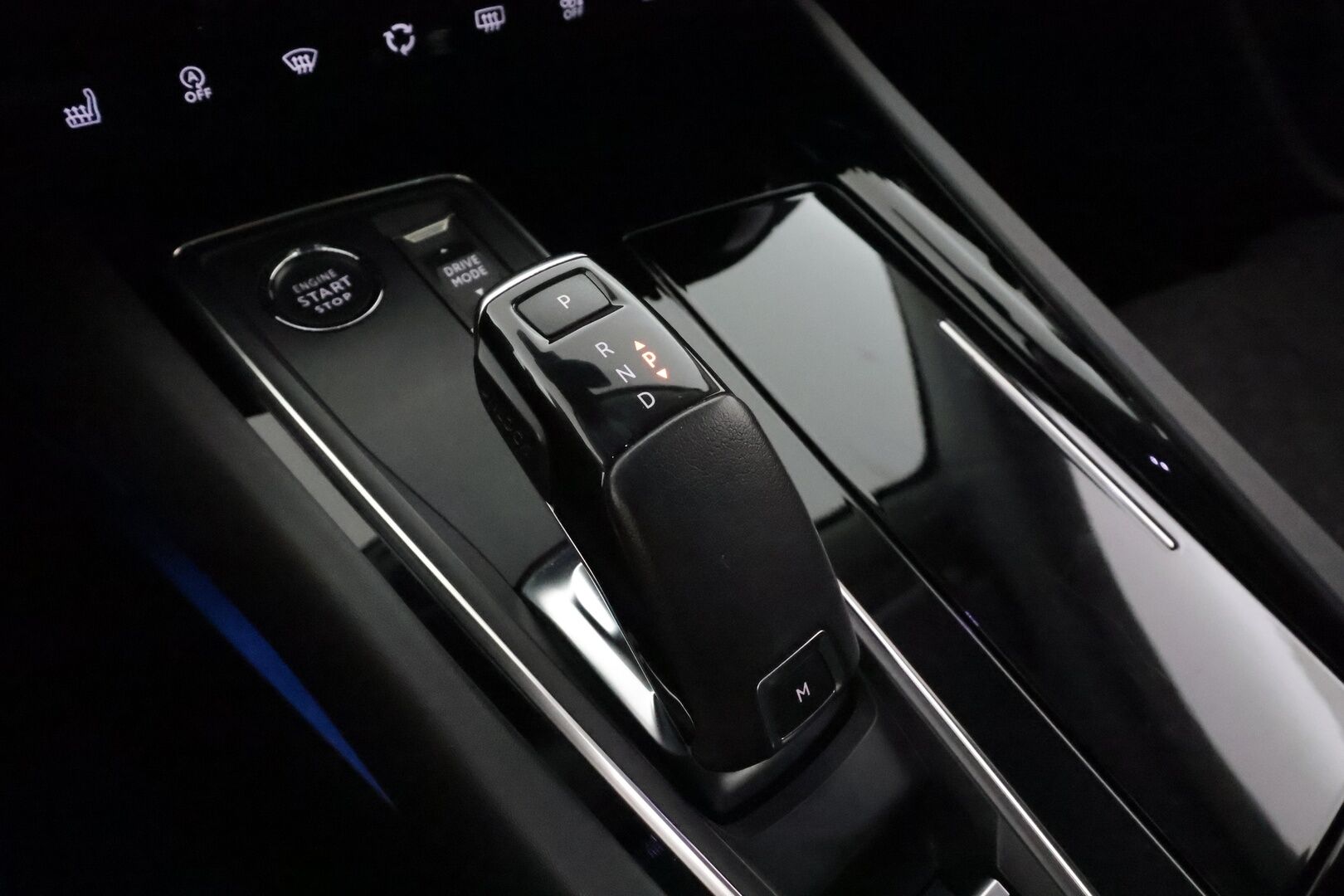 Peugeot 508 2020 SW Active BlueHDi 130 EAT8-aut **ALV / Koukku / P.Tutka / Digimittaristo / Kaistavahti / Aut. Ilmastointi / Vakkari** - Suomi-auto / 2x Renkaat / Kattavat varusteet