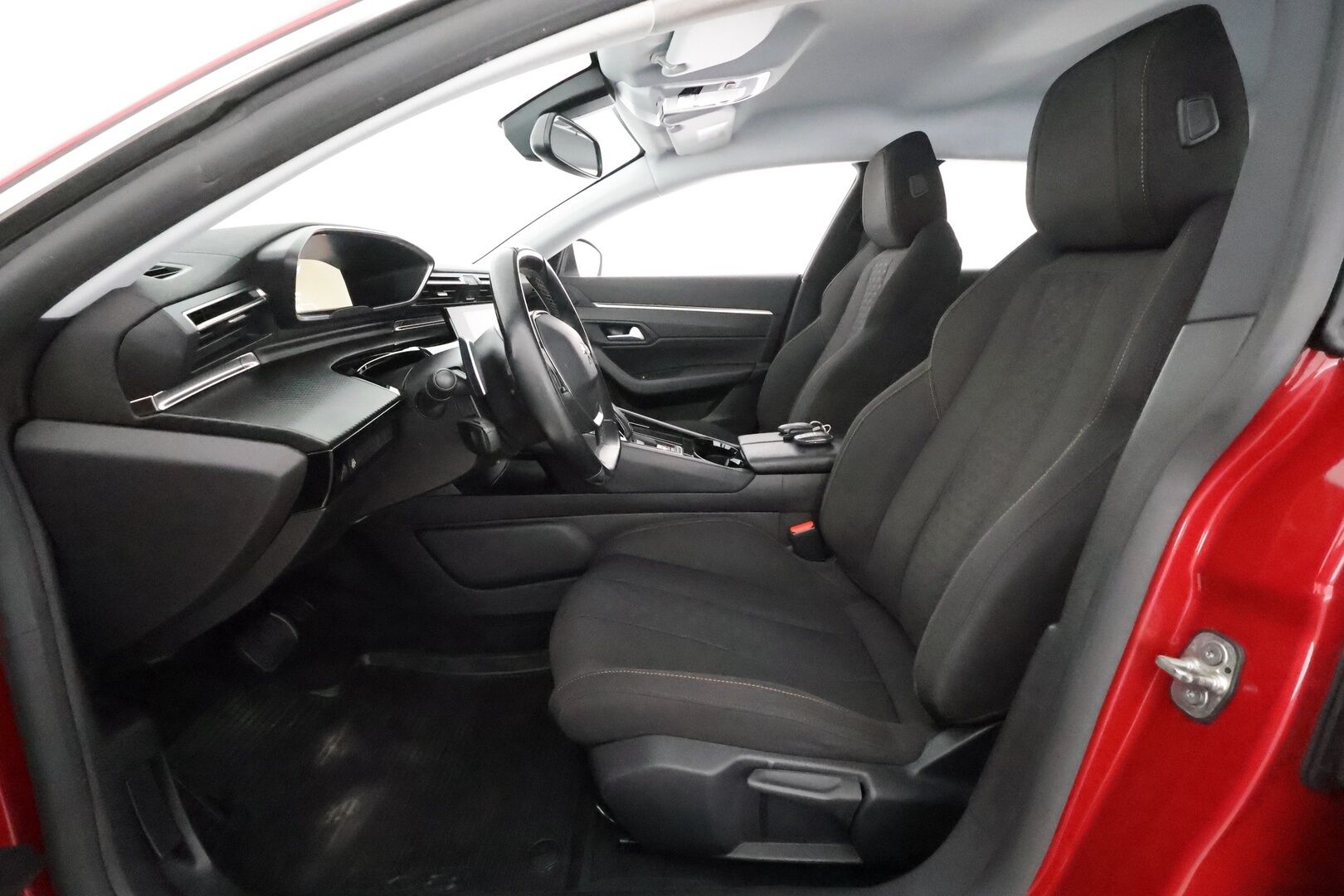 Peugeot 508 2020 SW Active BlueHDi 130 EAT8-aut **ALV / Koukku / P.Tutka / Digimittaristo / Kaistavahti / Aut. Ilmastointi / Vakkari** - Suomi-auto / 2x Renkaat / Kattavat varusteet