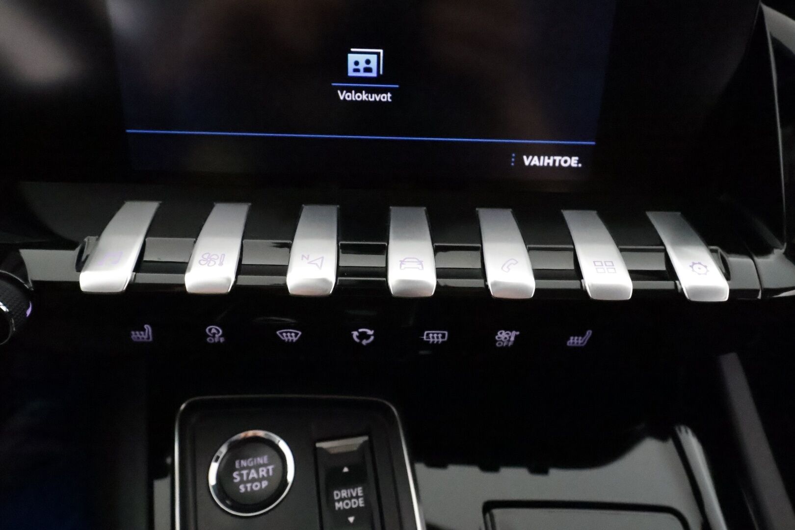 Peugeot 508 2020 SW Active BlueHDi 130 EAT8-aut **ALV / Koukku / P.Tutka / Digimittaristo / Kaistavahti / Aut. Ilmastointi / Vakkari** - Suomi-auto / 2x Renkaat / Kattavat varusteet