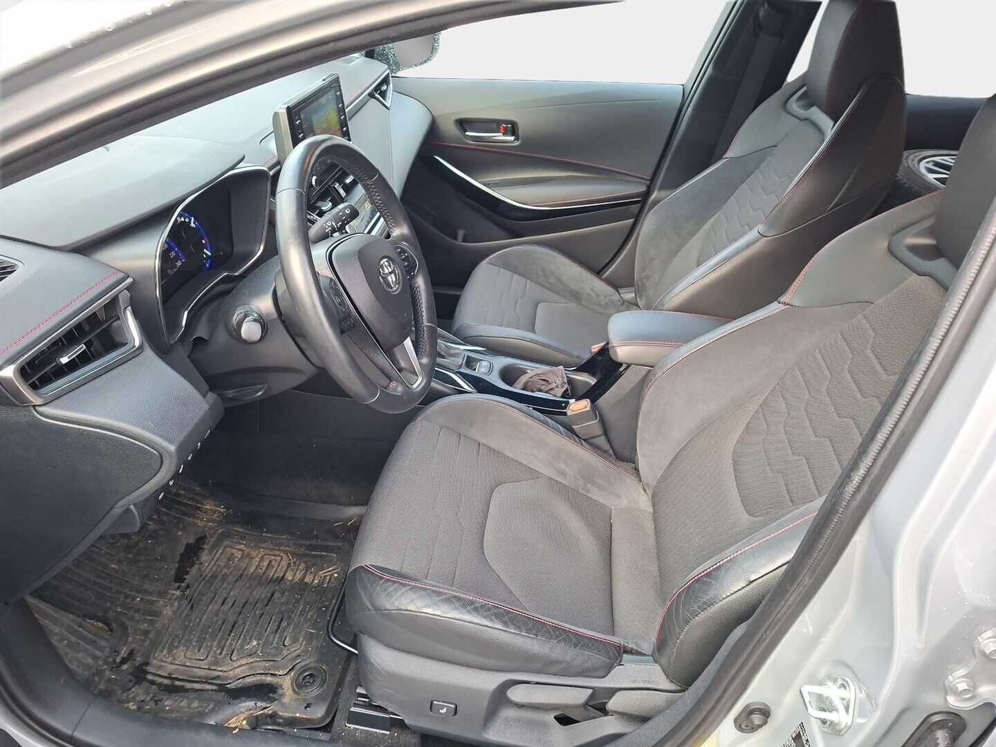 Toyota Corolla 2020 Touring Sports 1,8 Hybrid Style - *Sporttipenkit / Lohko + sisä / Vakkari / Lane assist / PCS / P.kamera / Langaton puheimen lataus* - KORKO VAIN 3,99 %