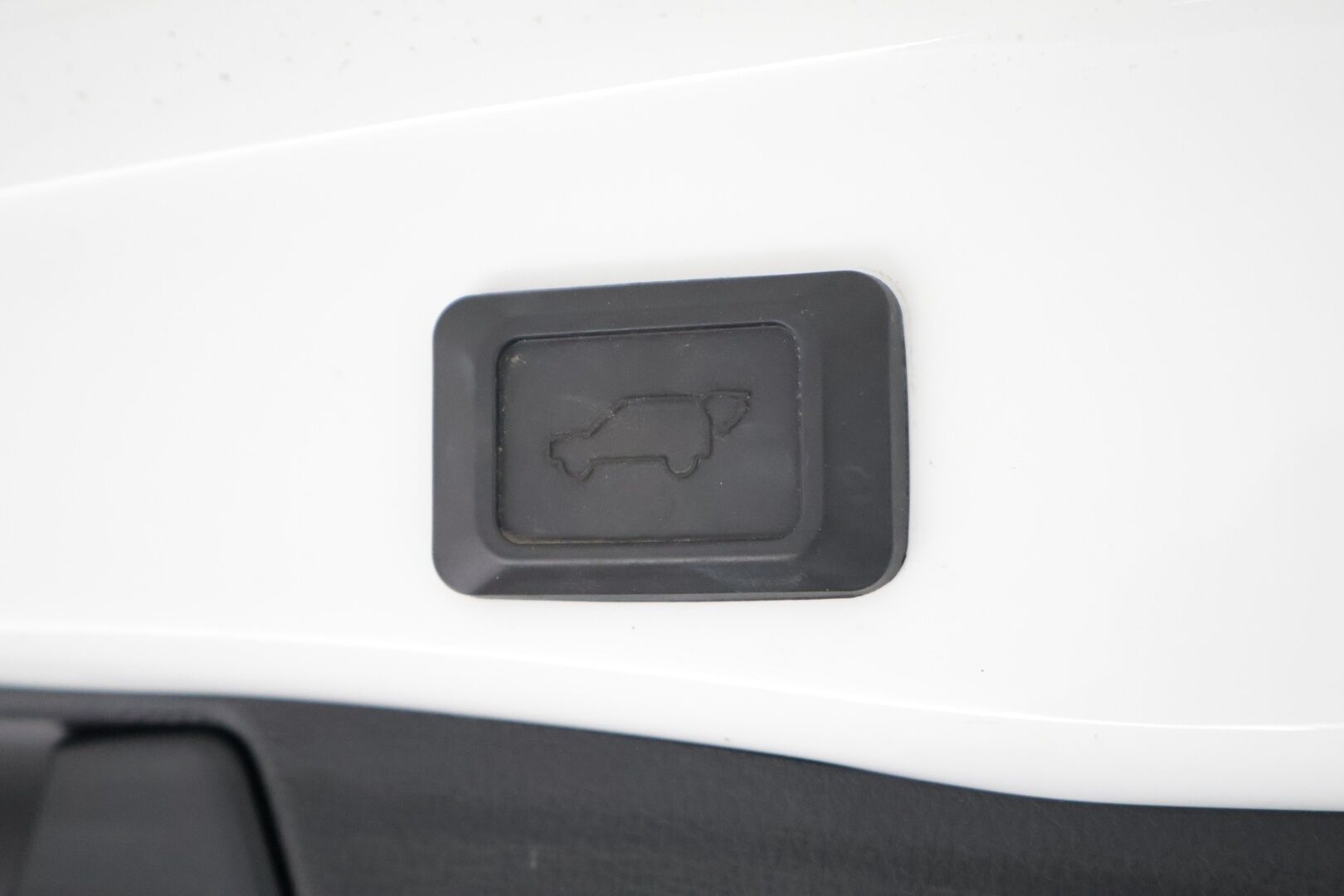 Toyota RAV4 2020 2,0 VVT-iE Active Multidrive S - *ACC | Webasto | Merkkihuollettu | Vetokoukku | P-kamera | Navi | Kaistavahti | KeyLess | Ratinlämmitin | 2x Renkaat | Suomi-auto*