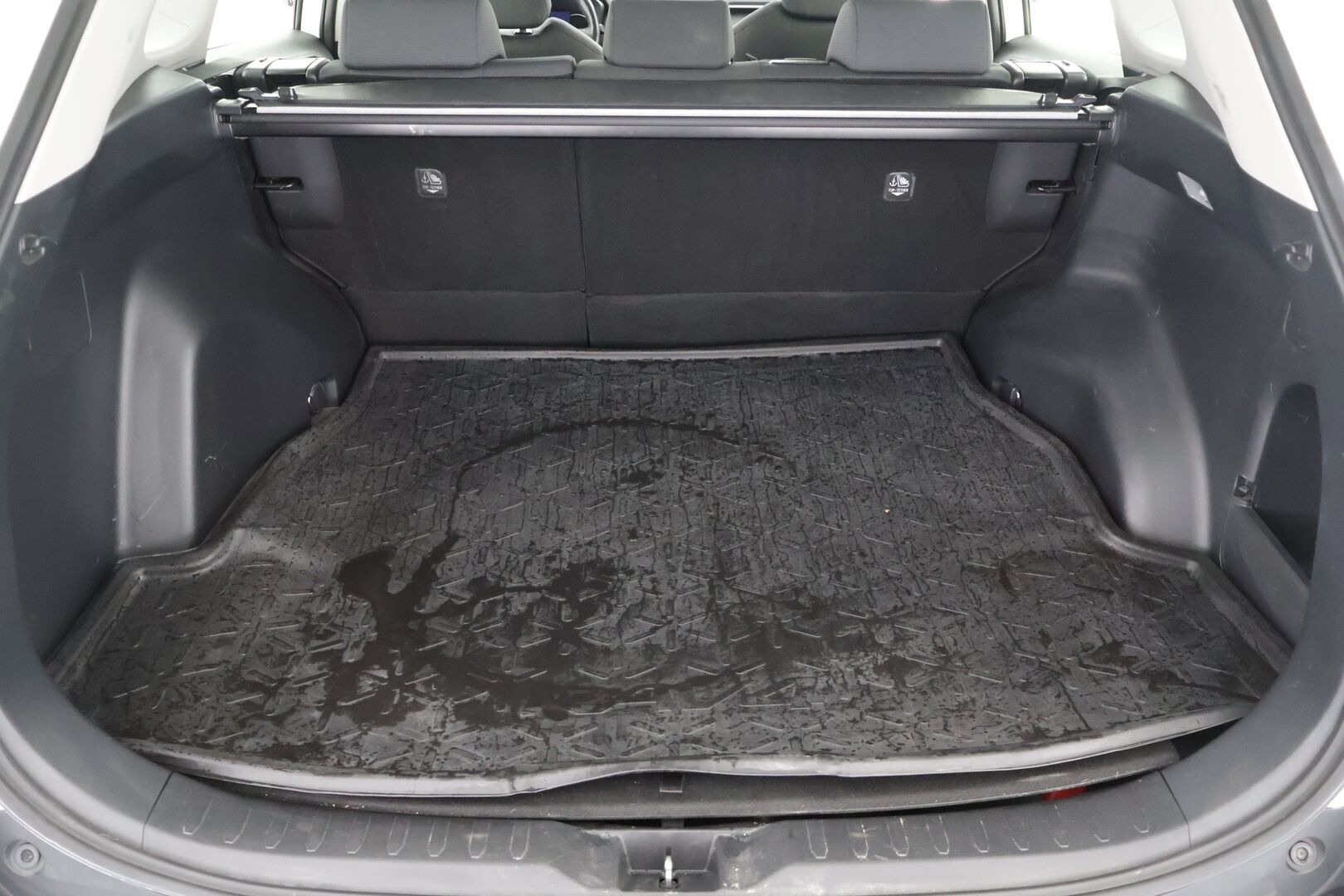Toyota RAV4 2020 2,0 VVT-iE Active Multidrive S - *ACC | Webasto | Merkkihuollettu | Vetokoukku | P-kamera | Navi | Kaistavahti | KeyLess | Ratinlämmitin | 2x Renkaat | Suomi-auto*