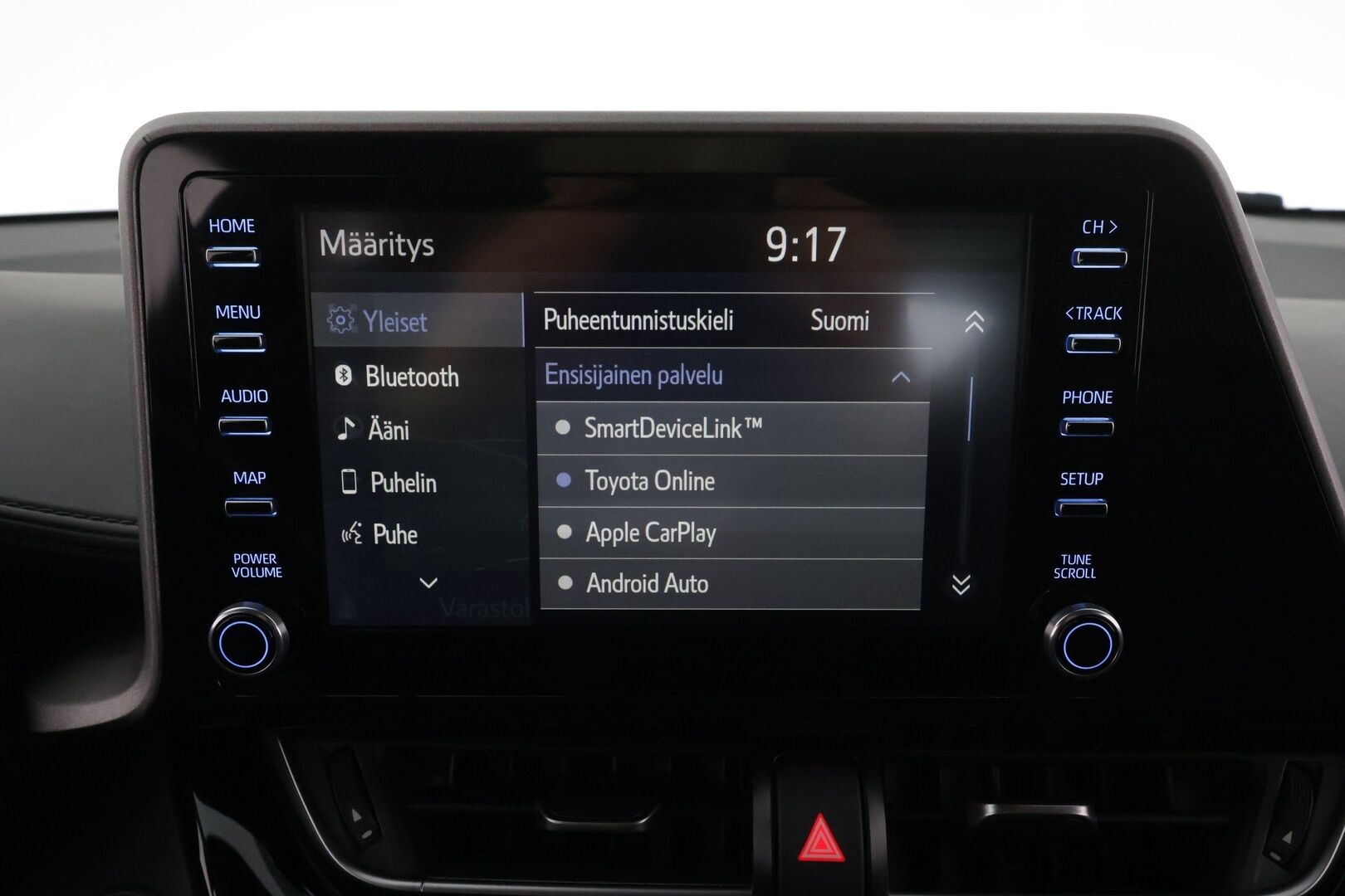 Toyota C-HR 2020 1,8 Hybrid Business * 1.Om Suomi-auto / ACC / P.kamera / LED / Navi / Koukku / KeylessGo * - Irroitettava koukku / Metalliväri / 2x vanteet - HULLUT VÄLIPÄIVÄT KORKOTARJOUS 2,49%