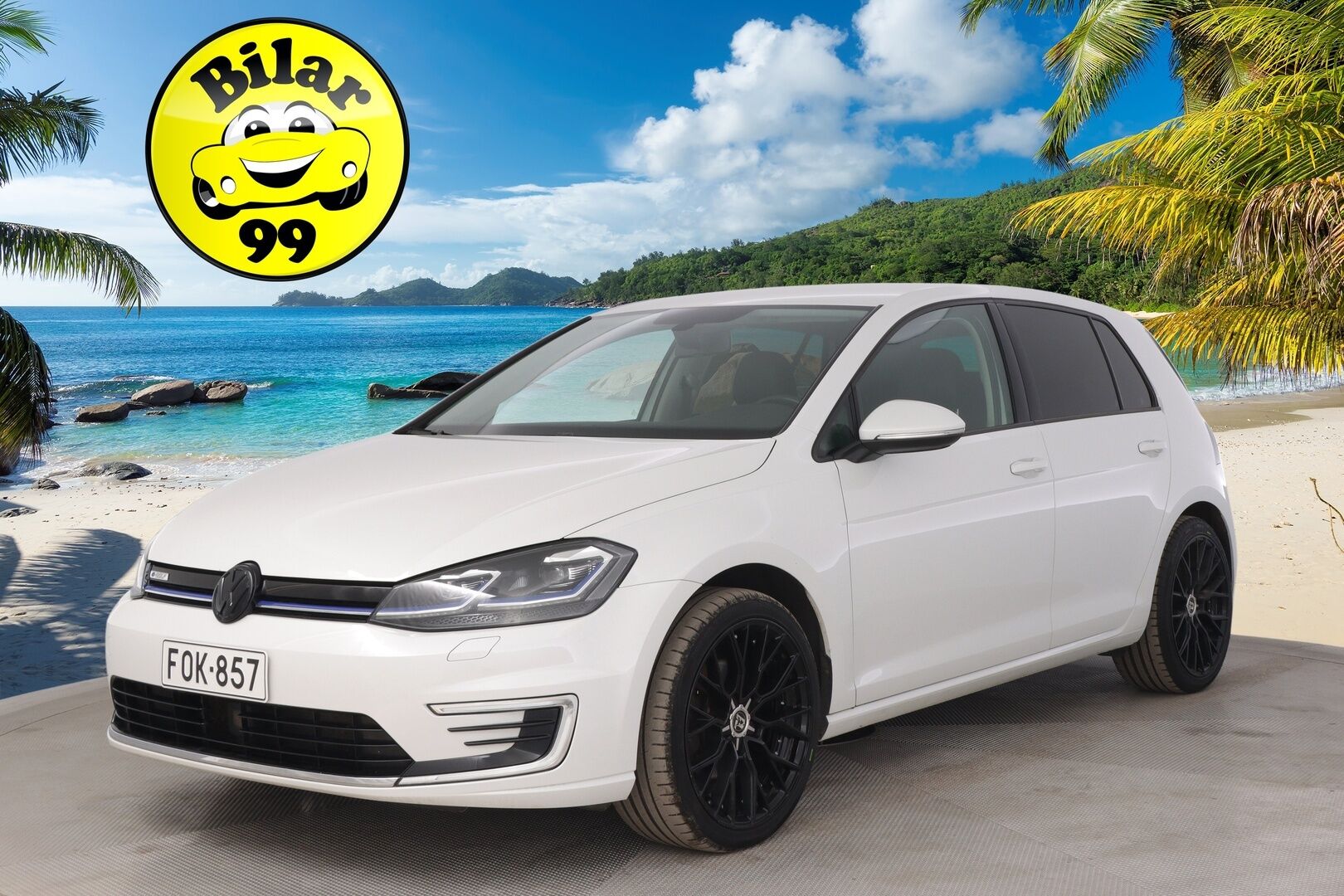 Volkswagen Golf 2020 e-Golf 100 kW (136 hv) automaatti *Adapt. vakkari  / Nahat / Navi / Lämpöpumppu / P.Kamera* - *SoH 93.2% / CCS / Suomi-auto / 2x renkaat&vanteet / Juuri huollettu*