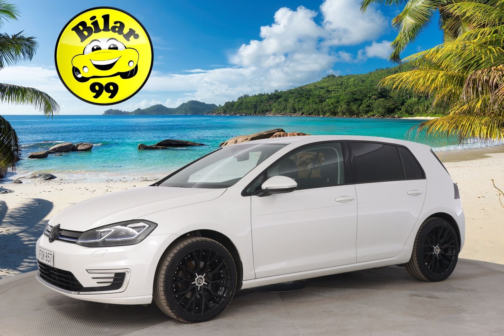 Volkswagen Golf 2020 e-Golf 100 kW (136 hv) automaatti *ACC / Nahat / Navi / ILP* - *CCS / Suomi-auto / 2x renkaat&vanteet*