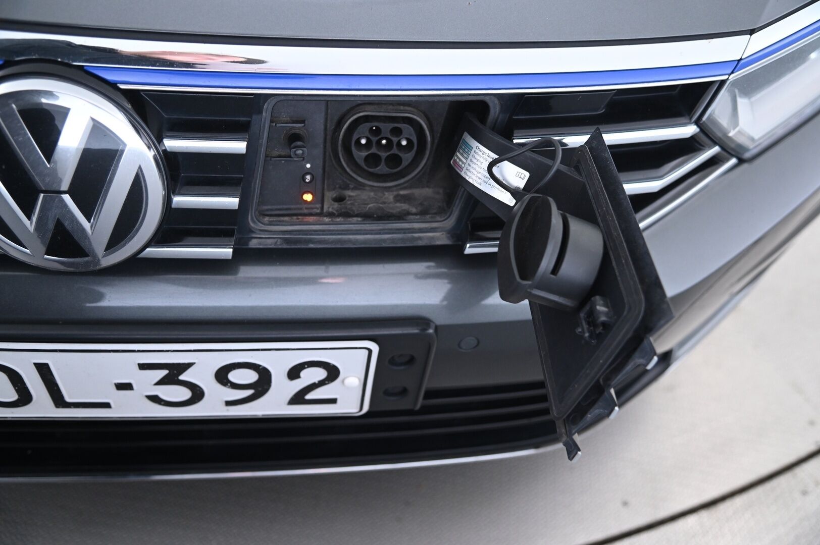 Volkswagen Passat 2017 Variant GTE Plug-In Hybrid 160kW DSG - Adapt vakkari | P*kamera |  Digimittaristo | Vetokoukku | Panorama | Applecarplay | 2x renkaat & vanteet