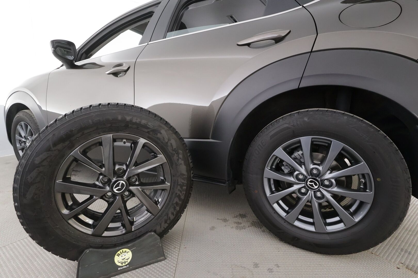 Mazda CX-30 2020 2,0 M Hybrid Skyactiv-X Vision Plus Business AT - | ACC | HUD | Koukku | P.kamera | Keyless | LED | Lämm. ratti | BSM | Apple & Android | Lohko + sisälämmitin | 