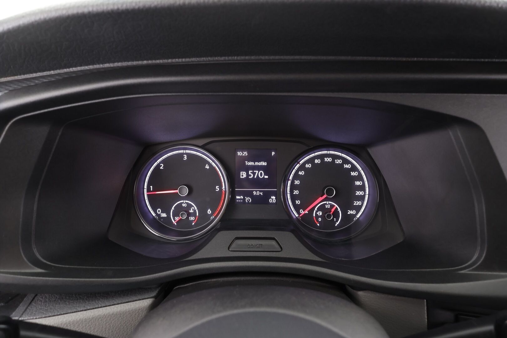 Volkswagen Transporter 2020 umpipakettiauto 2,0 TDI 110 kW DSG 3200Kg - 1.OM Suomi-auto | Webasto | P.kamera | AppConnect | Vakkari | Ilmastointi | Koukku | Kahdet renkaat