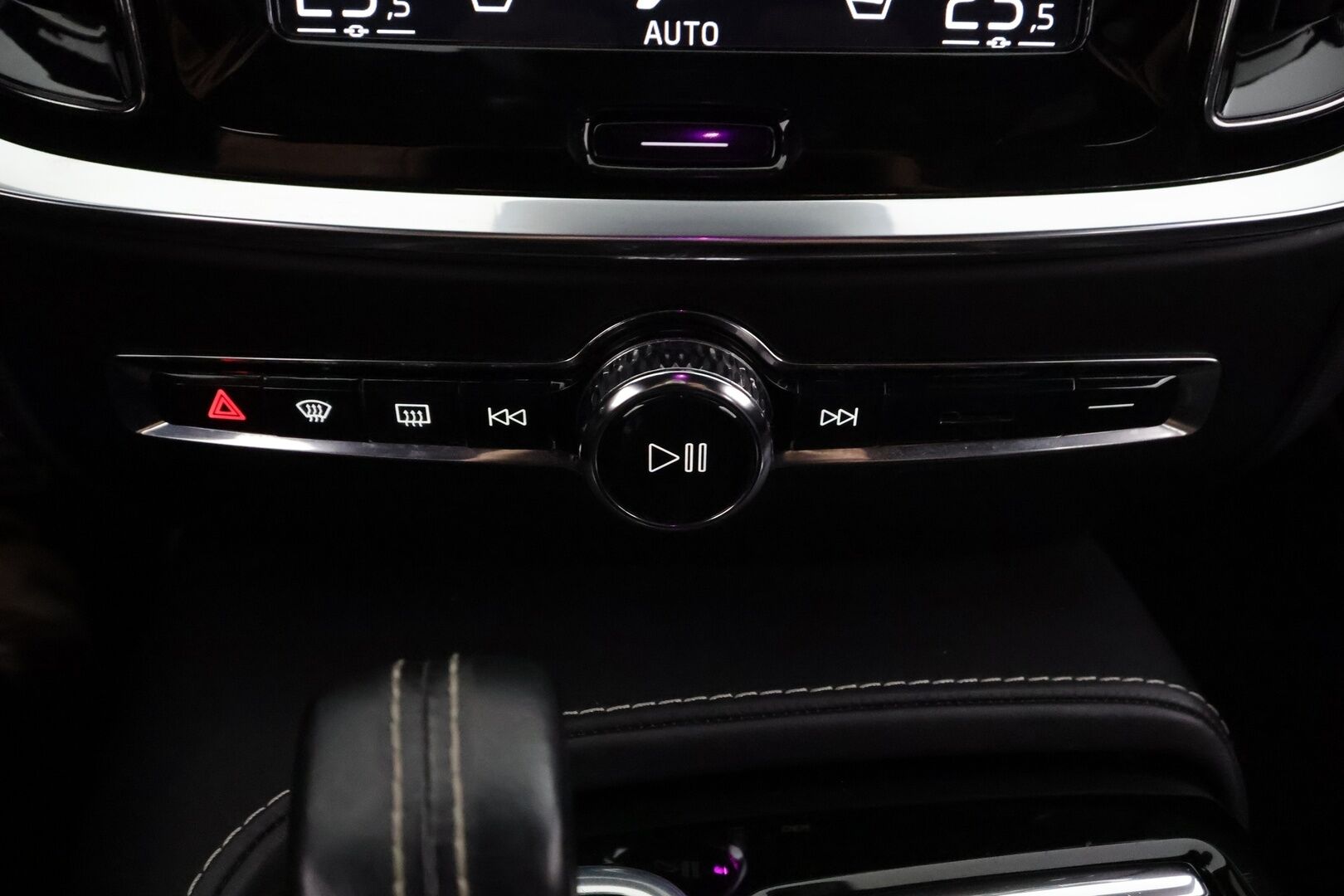 Volvo S60 2020 T8 TwE AWD Business R-Design Polestar aut - | Pilot assist | Webasto | Full-LED | High Performance audio | Muistipenkki | P.Kamera | Suomi-auto | Kahdet Renkaat |