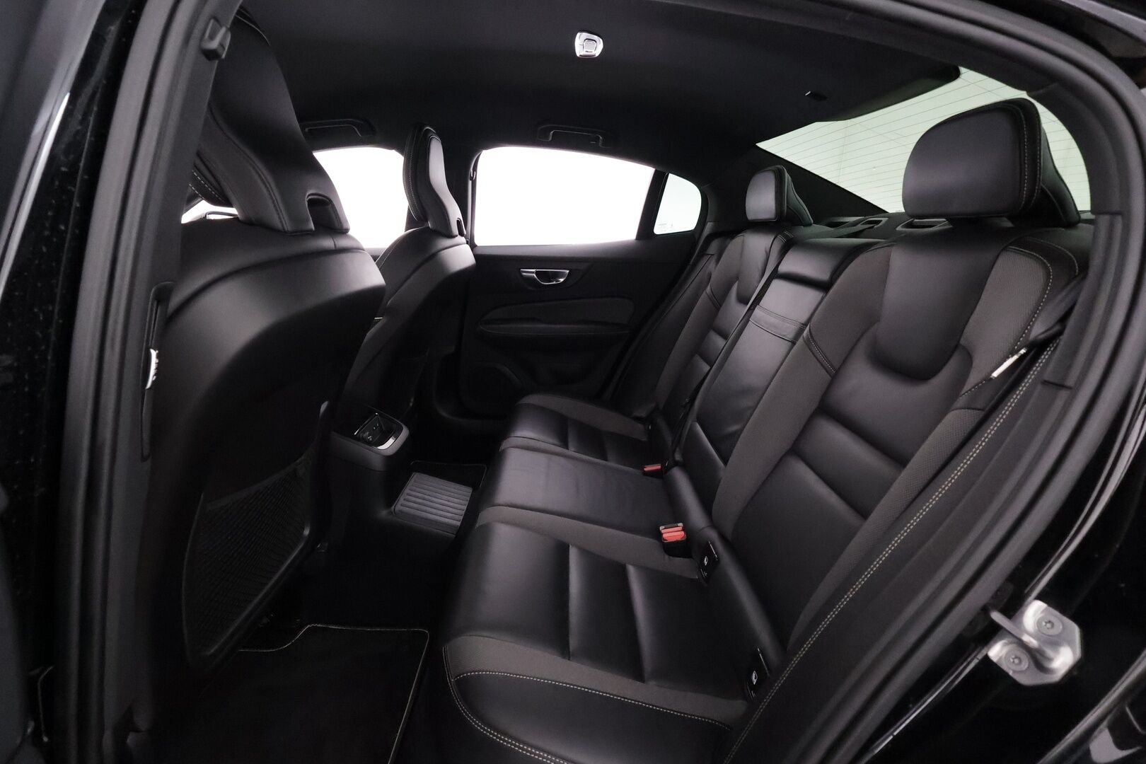 Volvo S60 2020 T8 TwE AWD Business R-Design Polestar aut - | Pilot assist | Webasto | Full-LED | High Performance audio | Muistipenkki | P.Kamera | Suomi-auto | Kahdet Renkaat |