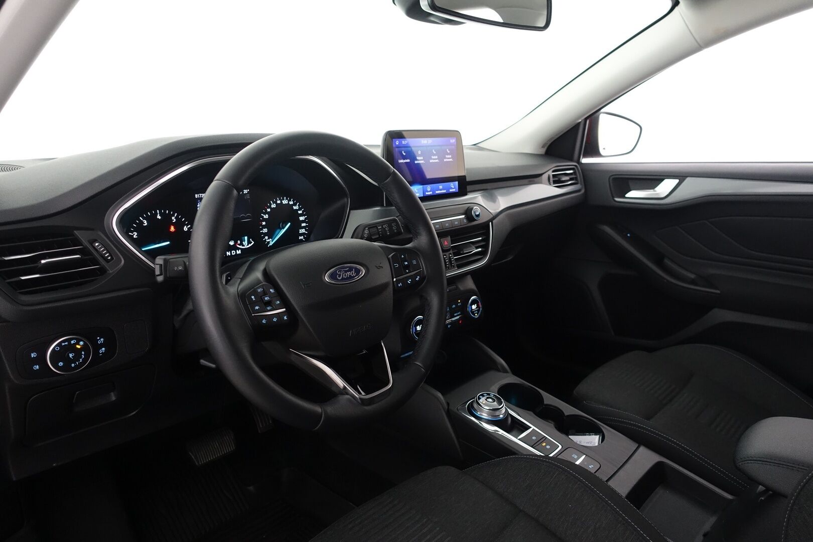 Ford Focus 2020 1,5 EcoBoost 150hv A8 Active Wagon - | Suomi-auto | Webasto | ACC | LED | Navi | Apple & Android | Lohkolämmitin | P.tutkat | Ruby Red | 2xrenkaat & vanteet | - KORKO VAIN 3,99 %