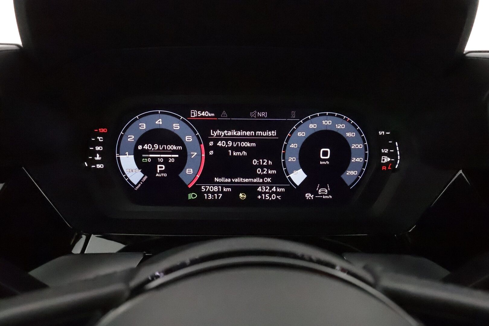 Audi A3 2021 Sedan Business 1,0 TFSI 85 kW S tronic **Adapt. vakkari / B&O / Webasto / Digimittaristo / Sporttipenkit / Apple&Android** - * Suomi-auto / 2x Renkaat & Vanteet *